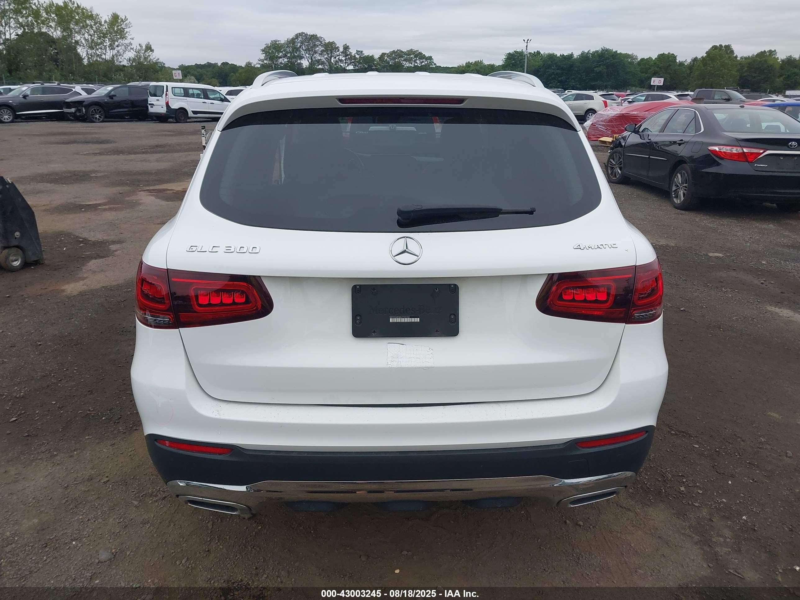 2020 Mercedes-benz Glc 300 4matic White vin: WDC0G8EB3LF723132