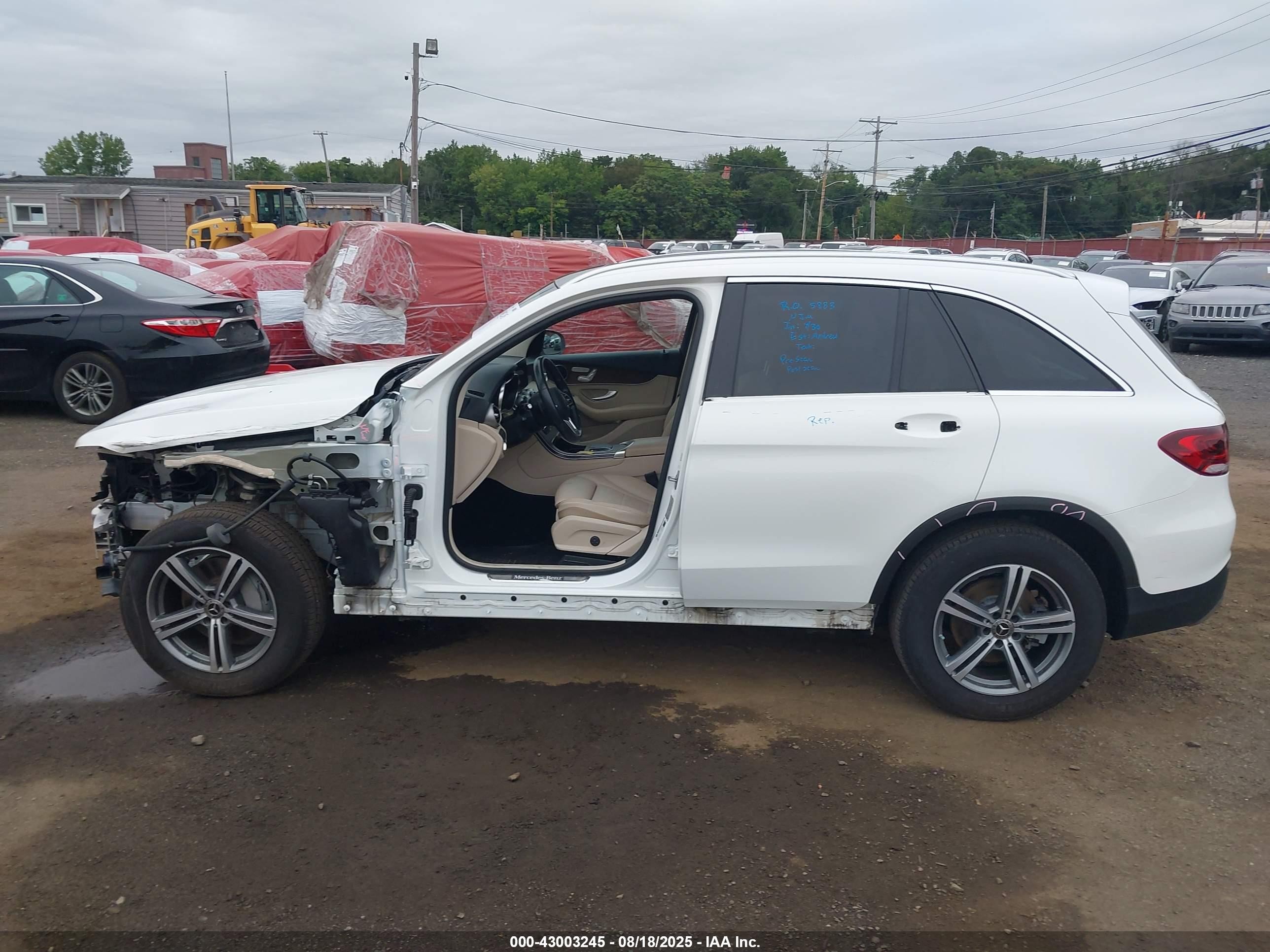 2020 Mercedes-benz Glc 300 4matic White vin: WDC0G8EB3LF723132