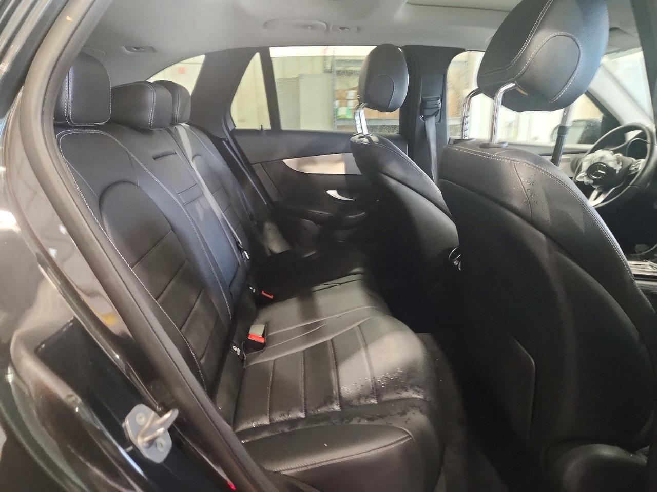 2020 Mercedes-benz Glc 300 Gray vin: WDC0G8EB5LF687735