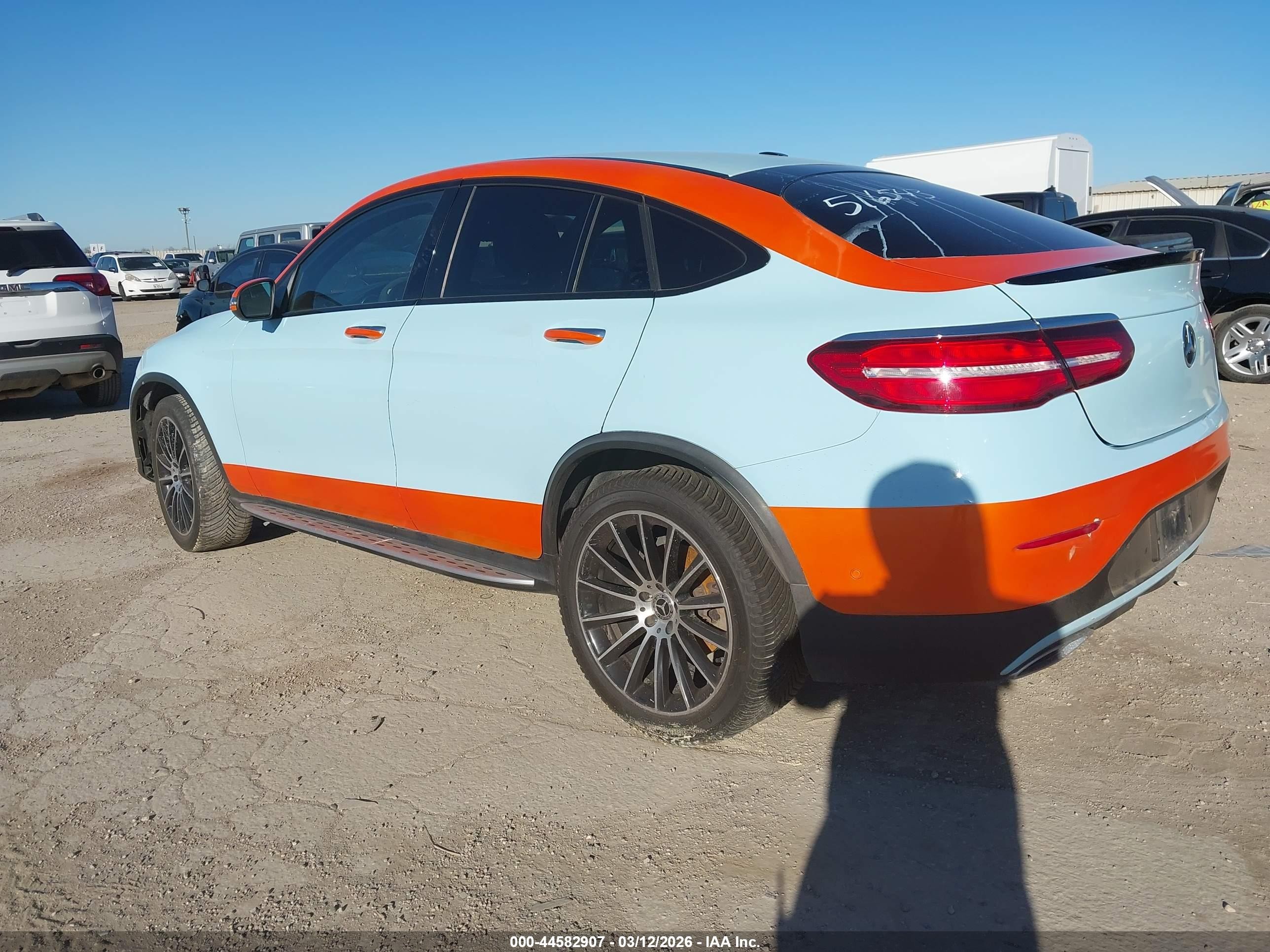 2019 Mercedes-benz Glc 300 Coupe 4matic Light Blue vin: WDC0J4KB1KF516543