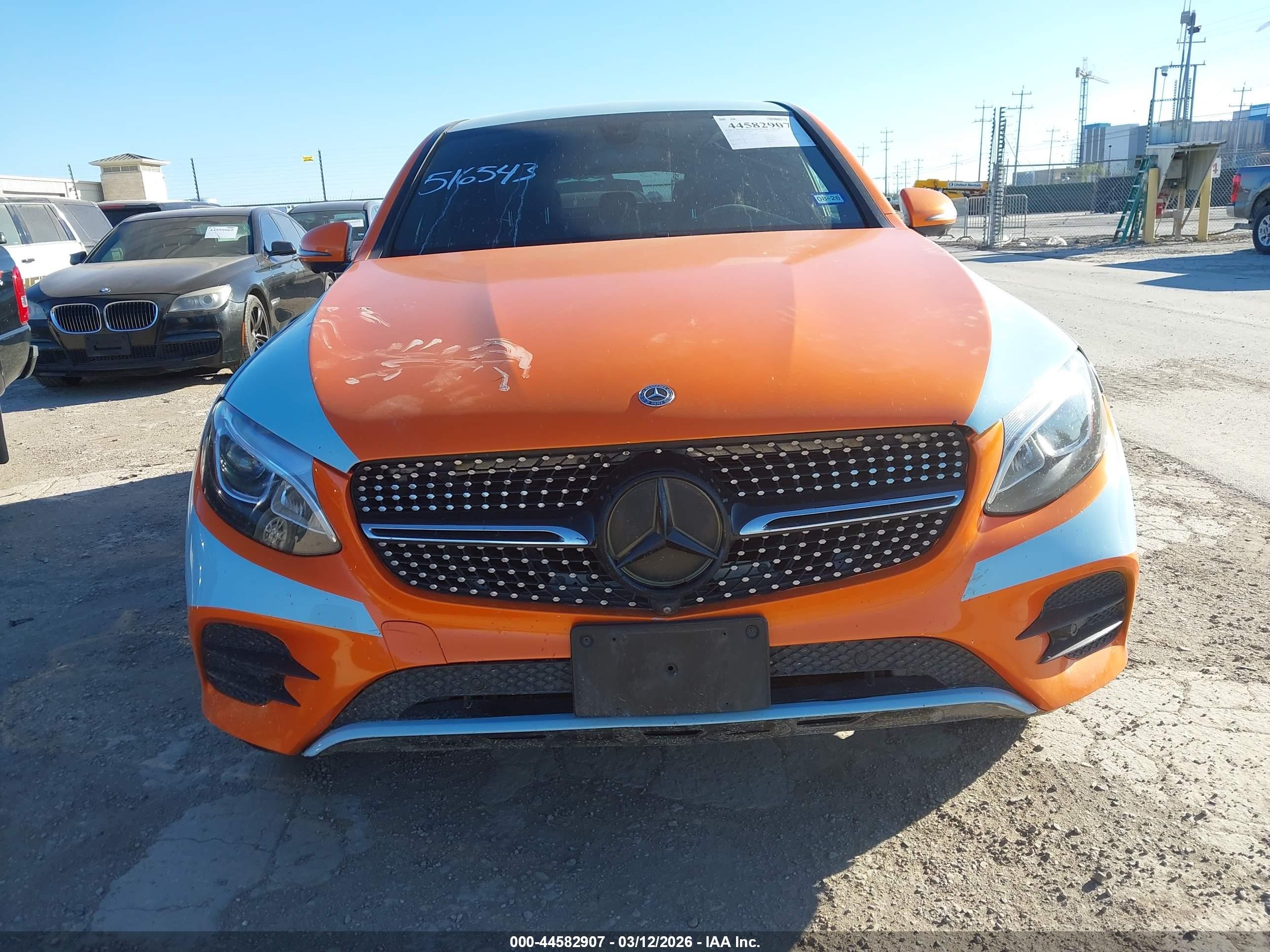 2019 Mercedes-benz Glc 300 Coupe 4matic Light Blue vin: WDC0J4KB1KF516543