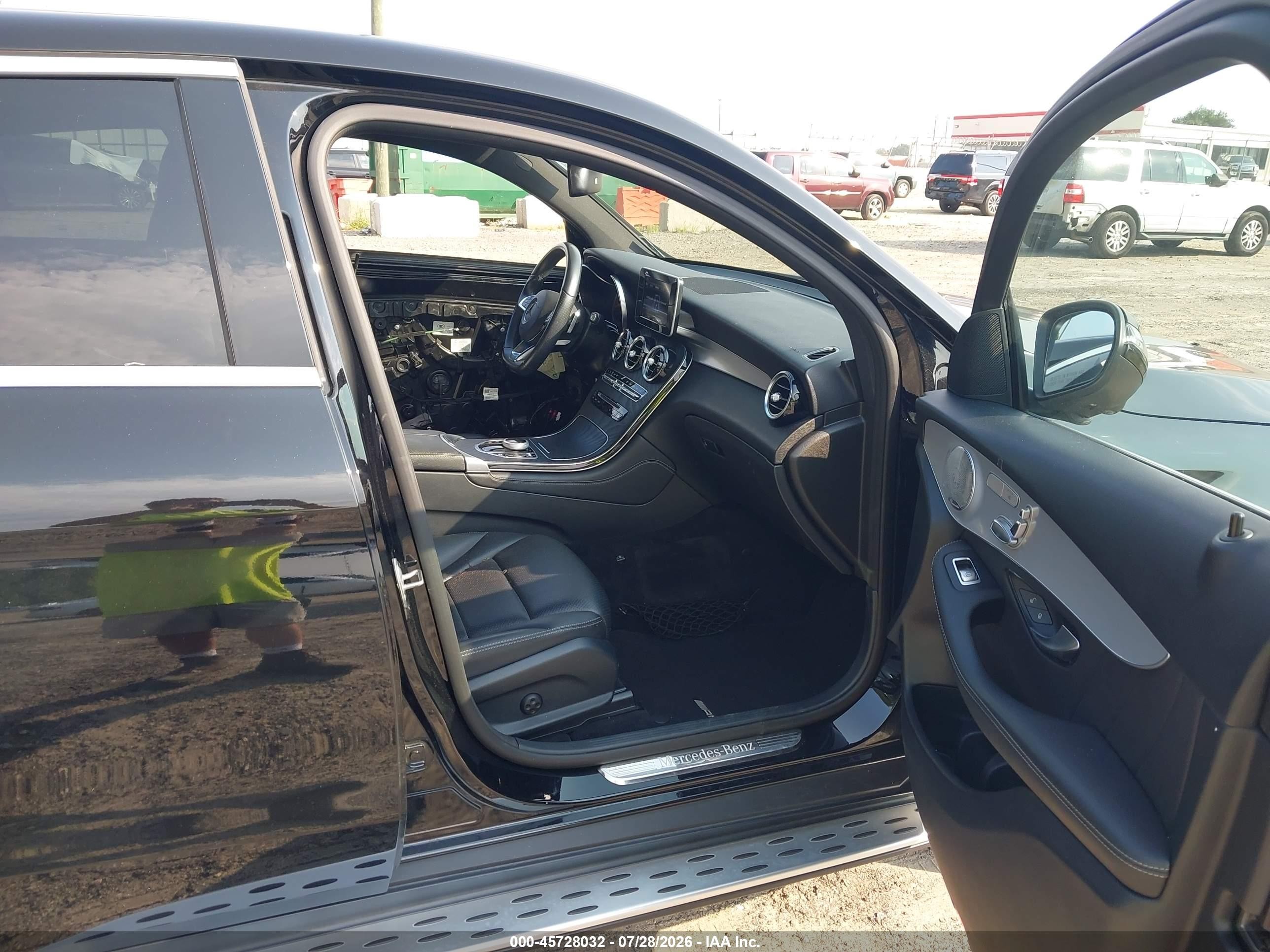 2019 Mercedes-benz Glc 300 Coupe 4matic Black vin: WDC0J4KB1KF658844