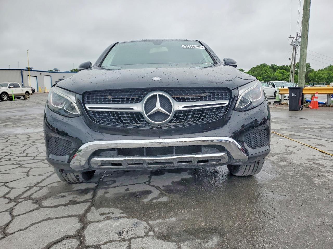 2017 Mercedes-benz Glc Coupe 300 4matic Черный vin: WDC0J4KB2HF260633