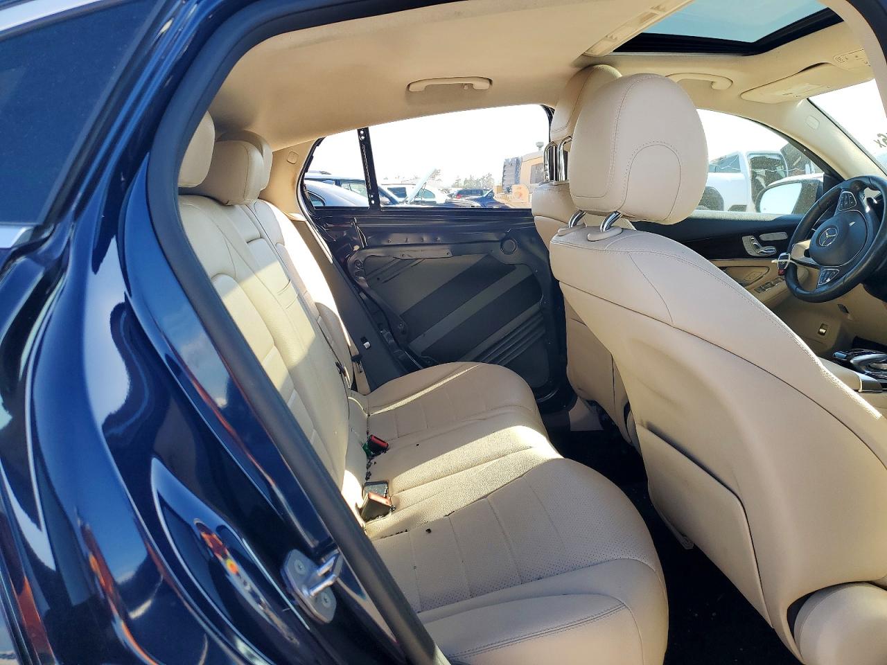 2017 Mercedes-benz Glc Coupe 300 4matic Blue vin: WDC0J4KB5HF152779