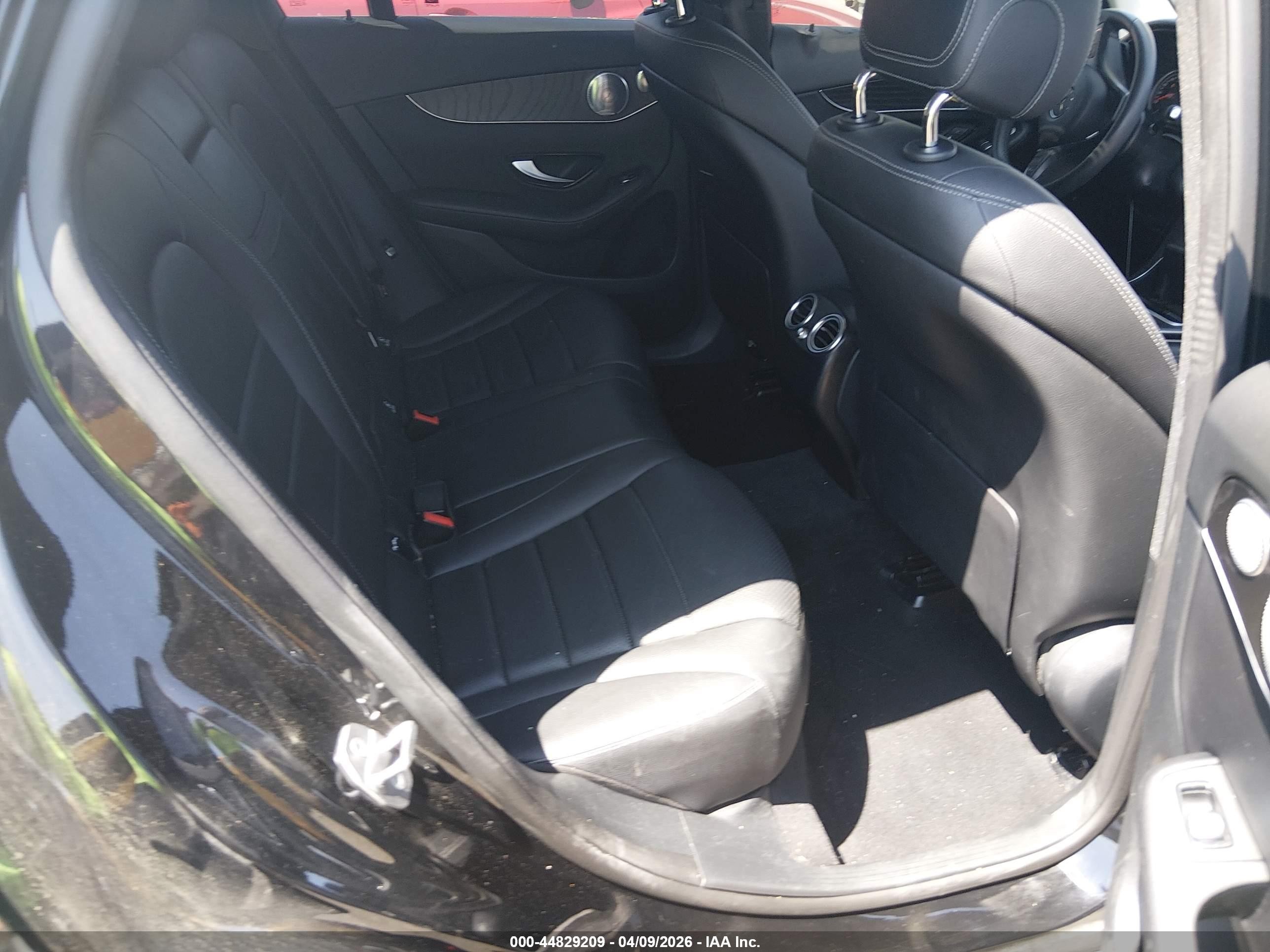2017 Mercedes-benz Glc 300 Coupe 4matic Черный vin: WDC0J4KB7HF191745