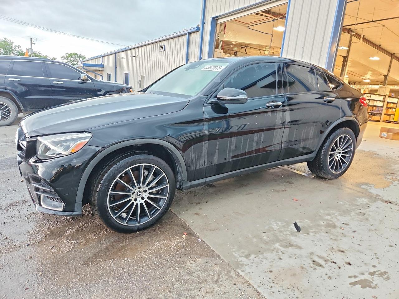 2017 Mercedes-benz Glc Coupe 300 4matic Black vin: WDC0J4KBXHF234068