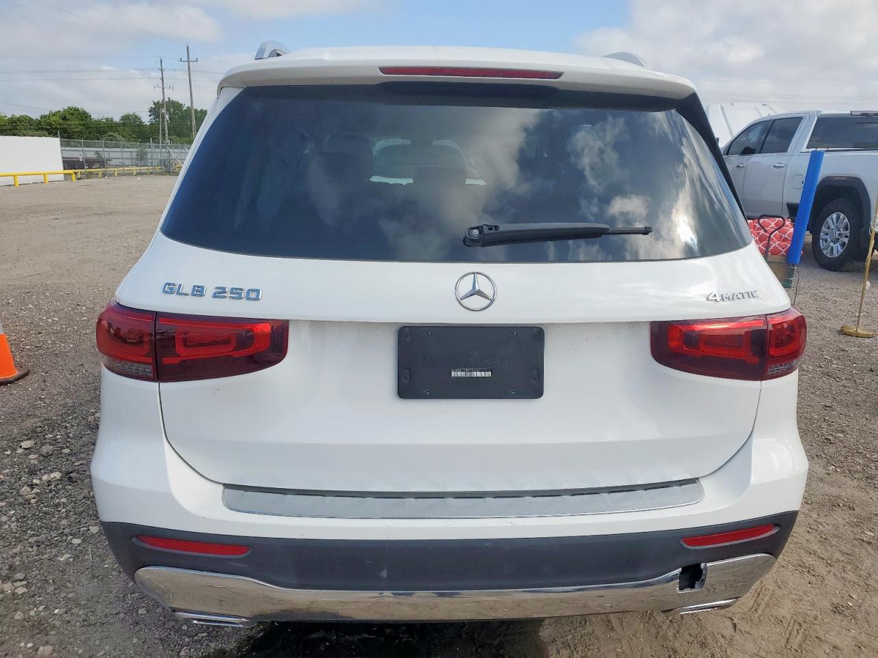 2020 Mercedes-benz Glb 250 4matic White vin: WDC4M4HB5LW008643