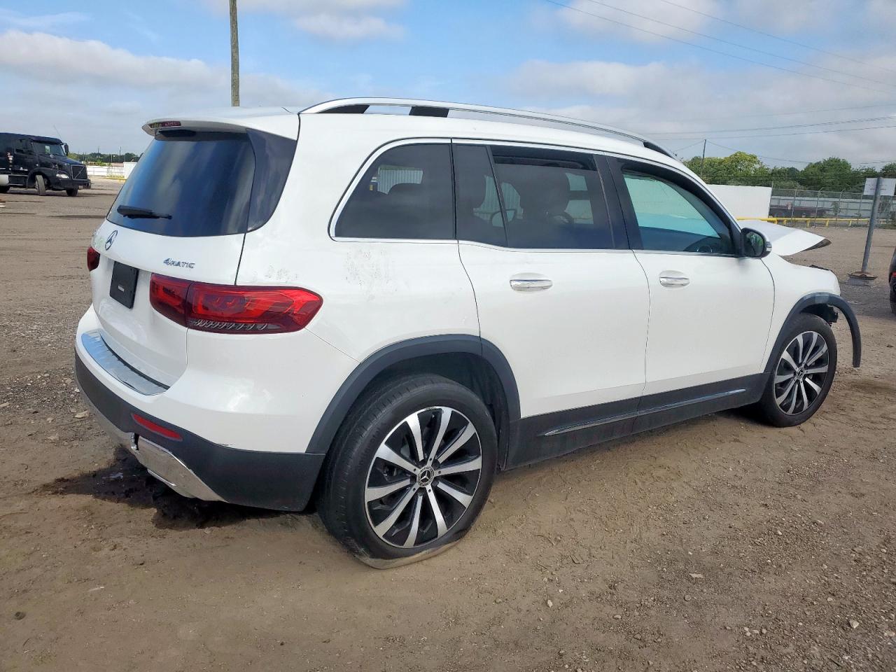 2020 Mercedes-benz Glb 250 4matic White vin: WDC4M4HB5LW008643