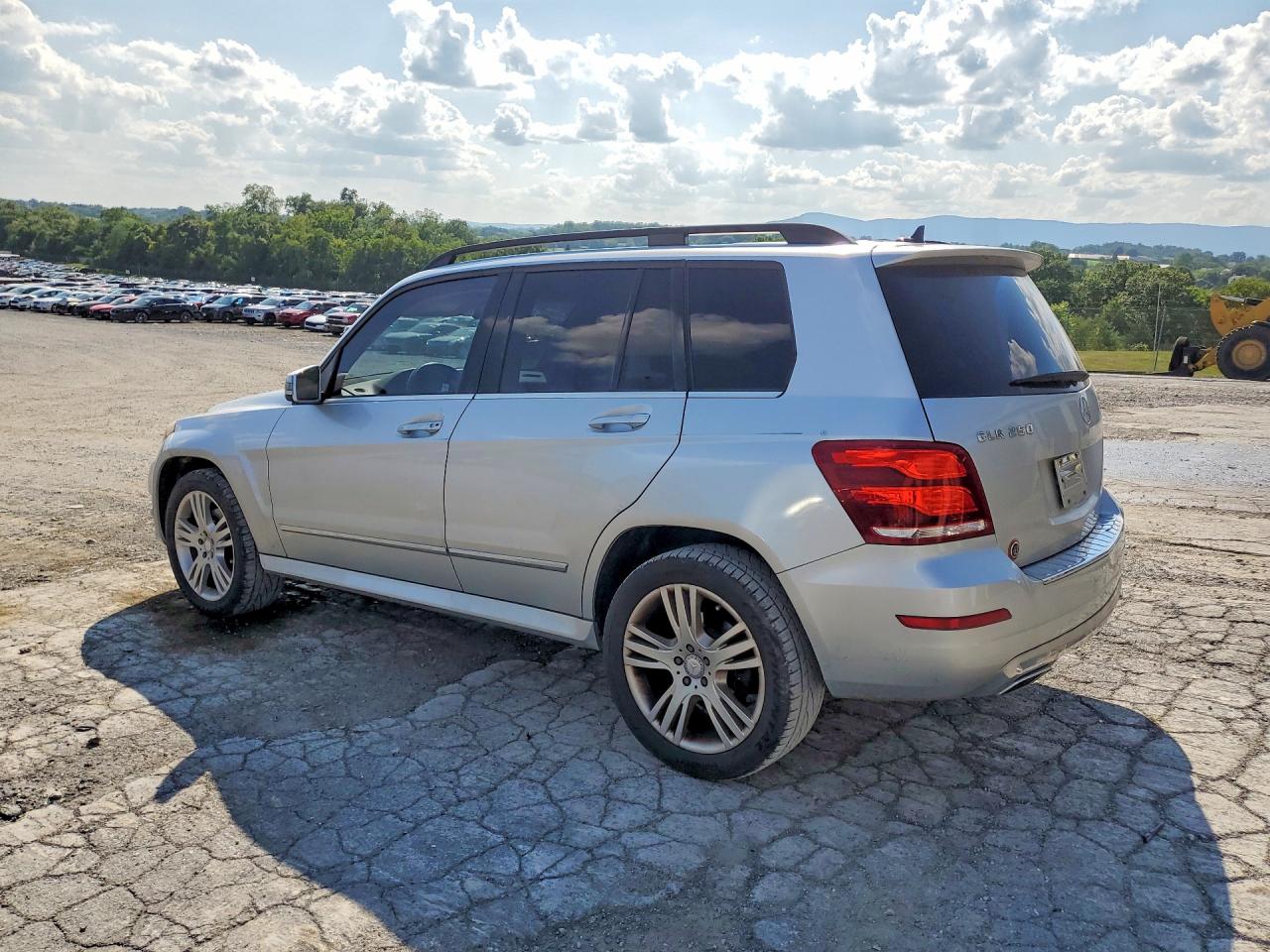 2015 Mercedes-benz Glk 250 Bluetec Silver vin: WDCGG0EB0FG420940
