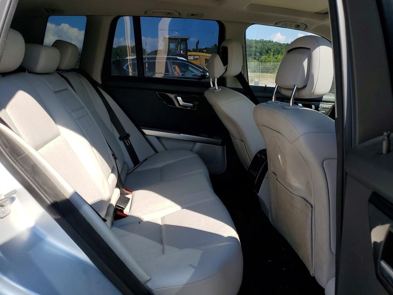 2015 Mercedes-benz Glk 250 Bluetec Silver vin: WDCGG0EB0FG420940