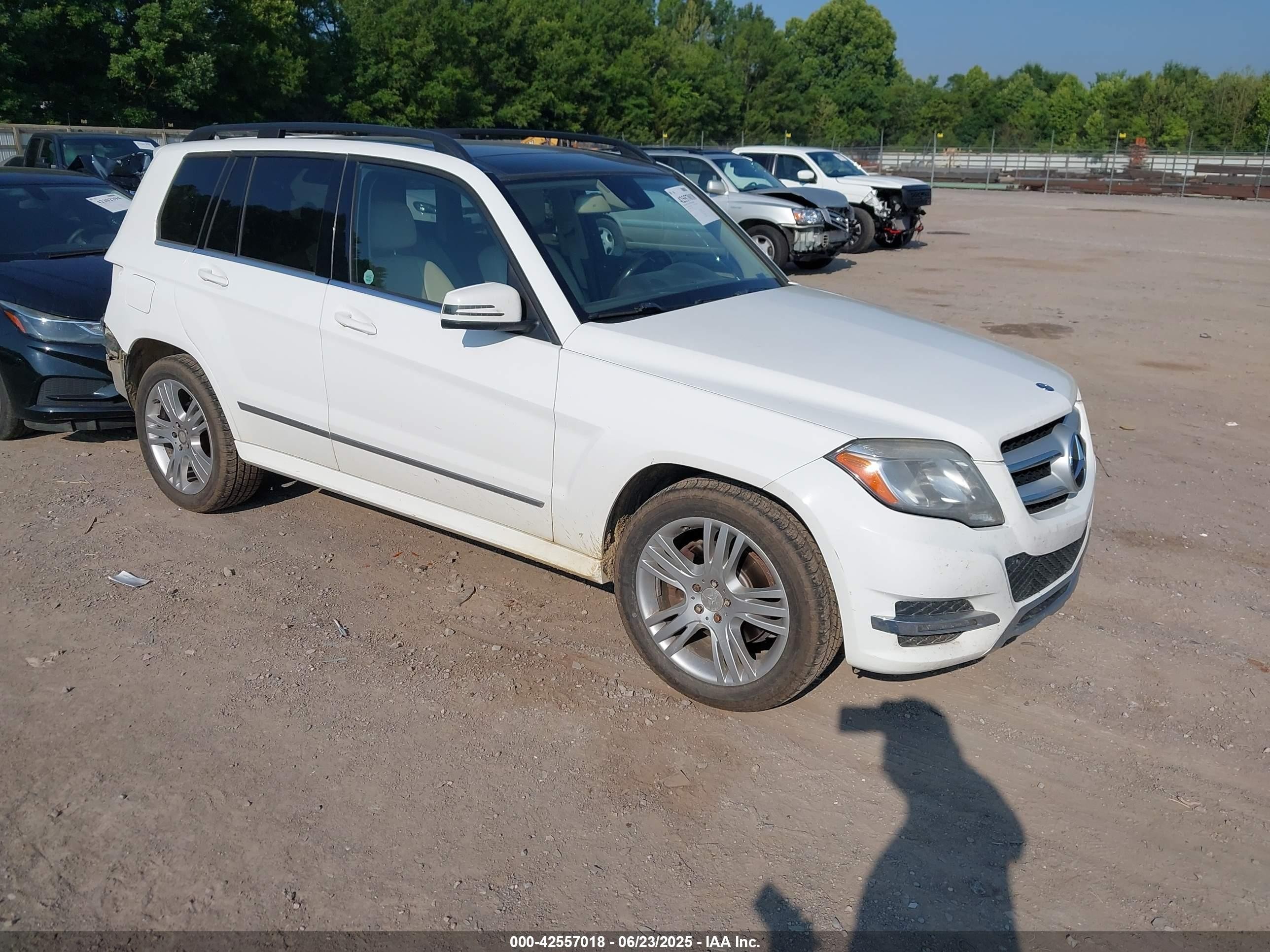 2015 Mercedes-benz Glk 250 Bluetec 4matic White vin: WDCGG0EB1FG400731