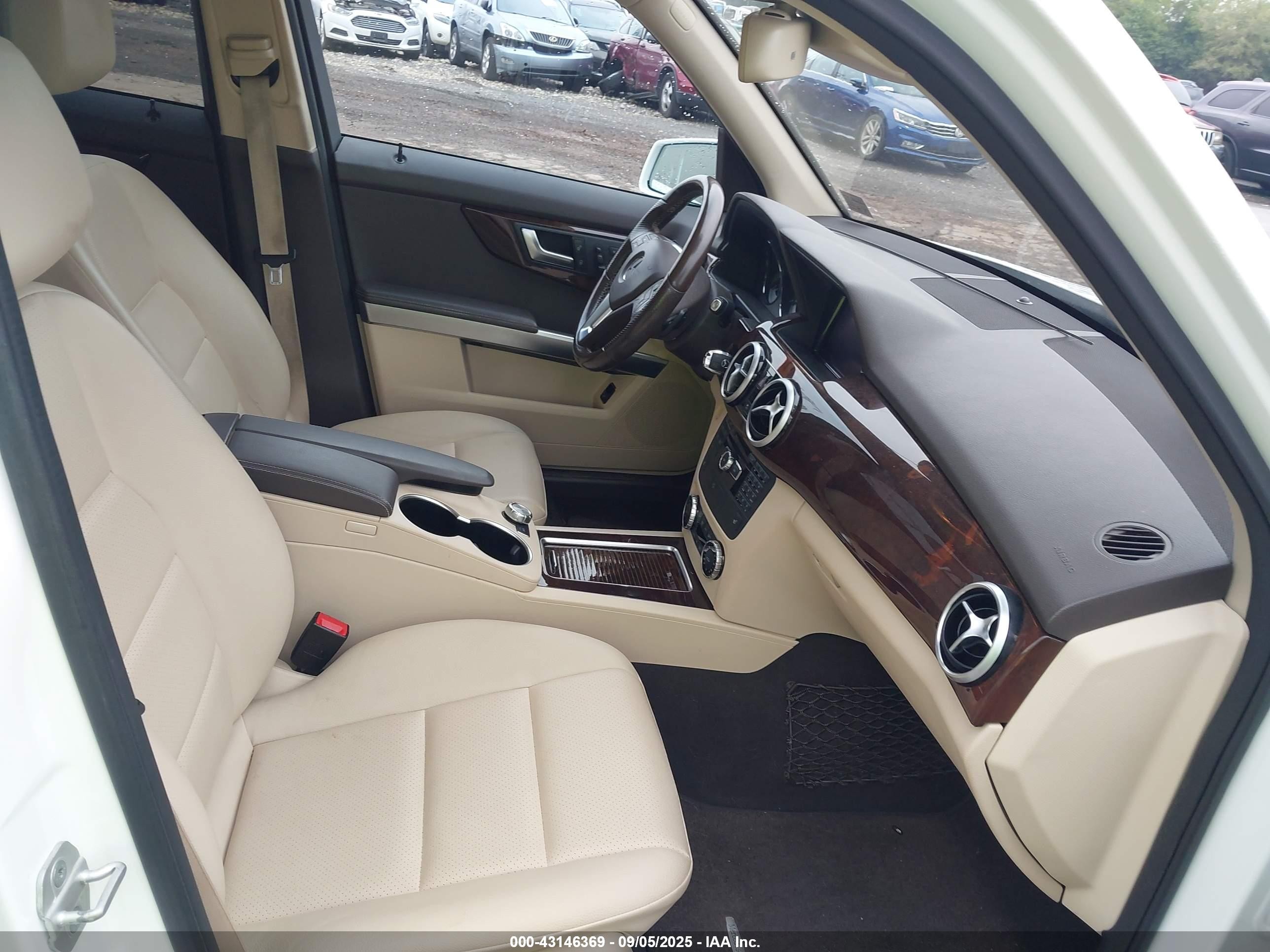 2015 Mercedes-benz Glk 250 Bluetec 4matic White vin: WDCGG0EB1FG401345