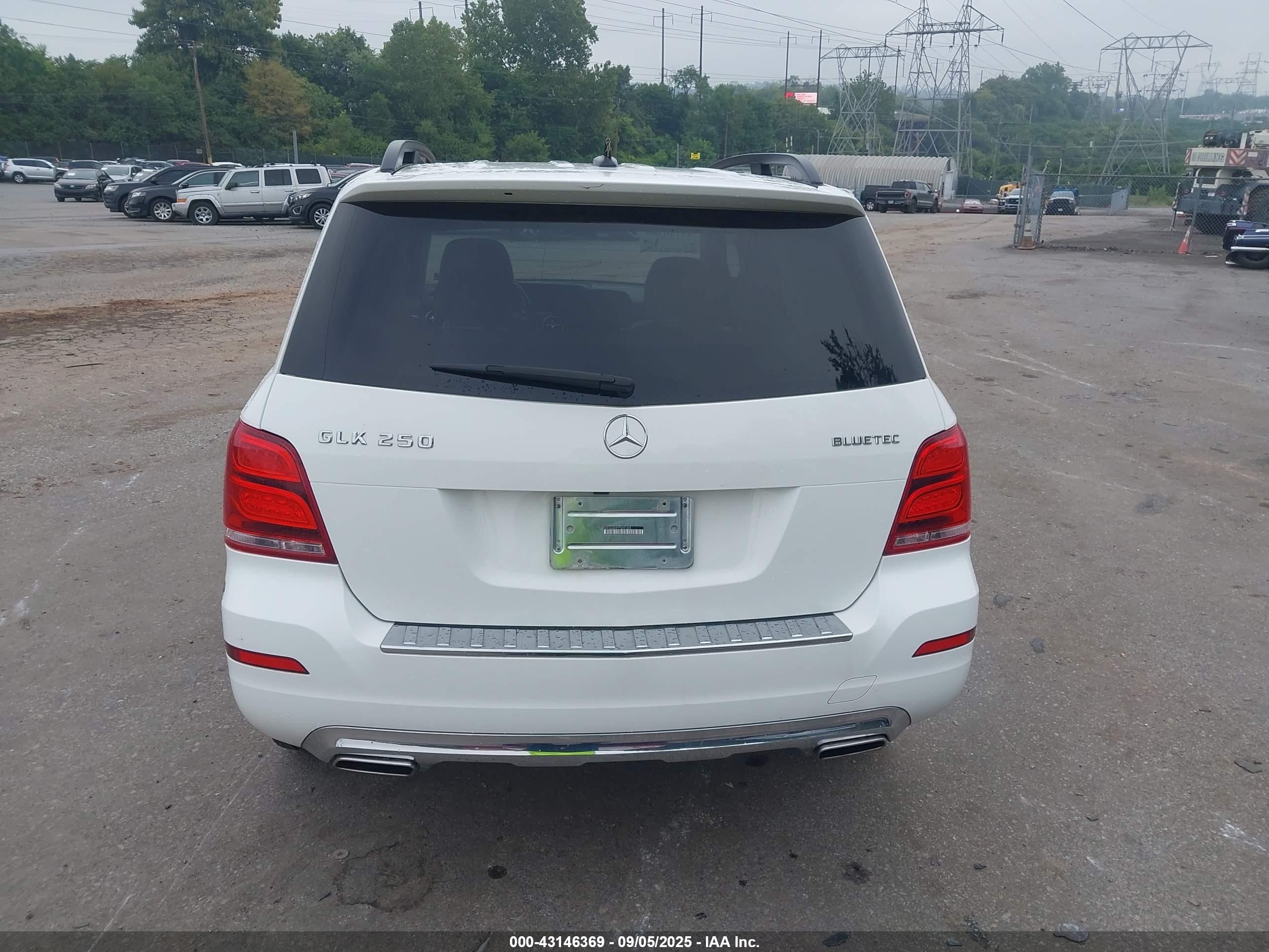 2015 Mercedes-benz Glk 250 Bluetec 4matic White vin: WDCGG0EB1FG401345