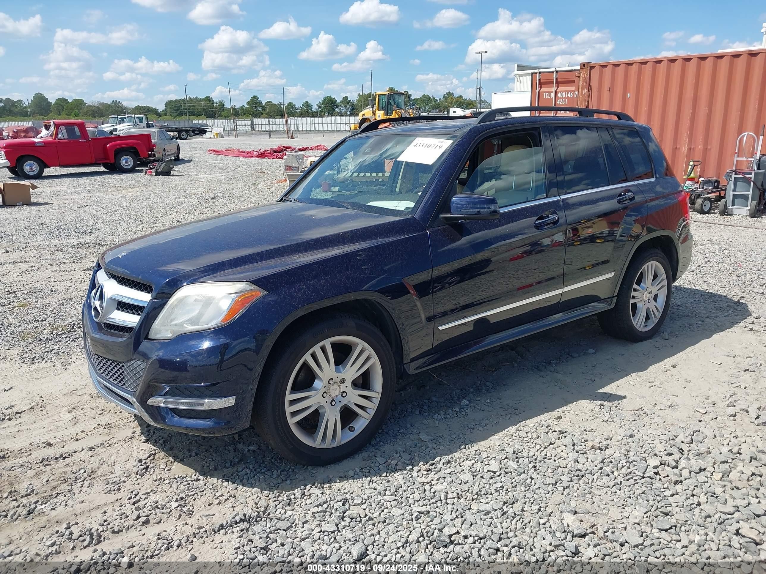 2015 Mercedes-benz Glk 250 Bluetec 4matic Dark Blue vin: WDCGG0EB2FG399847