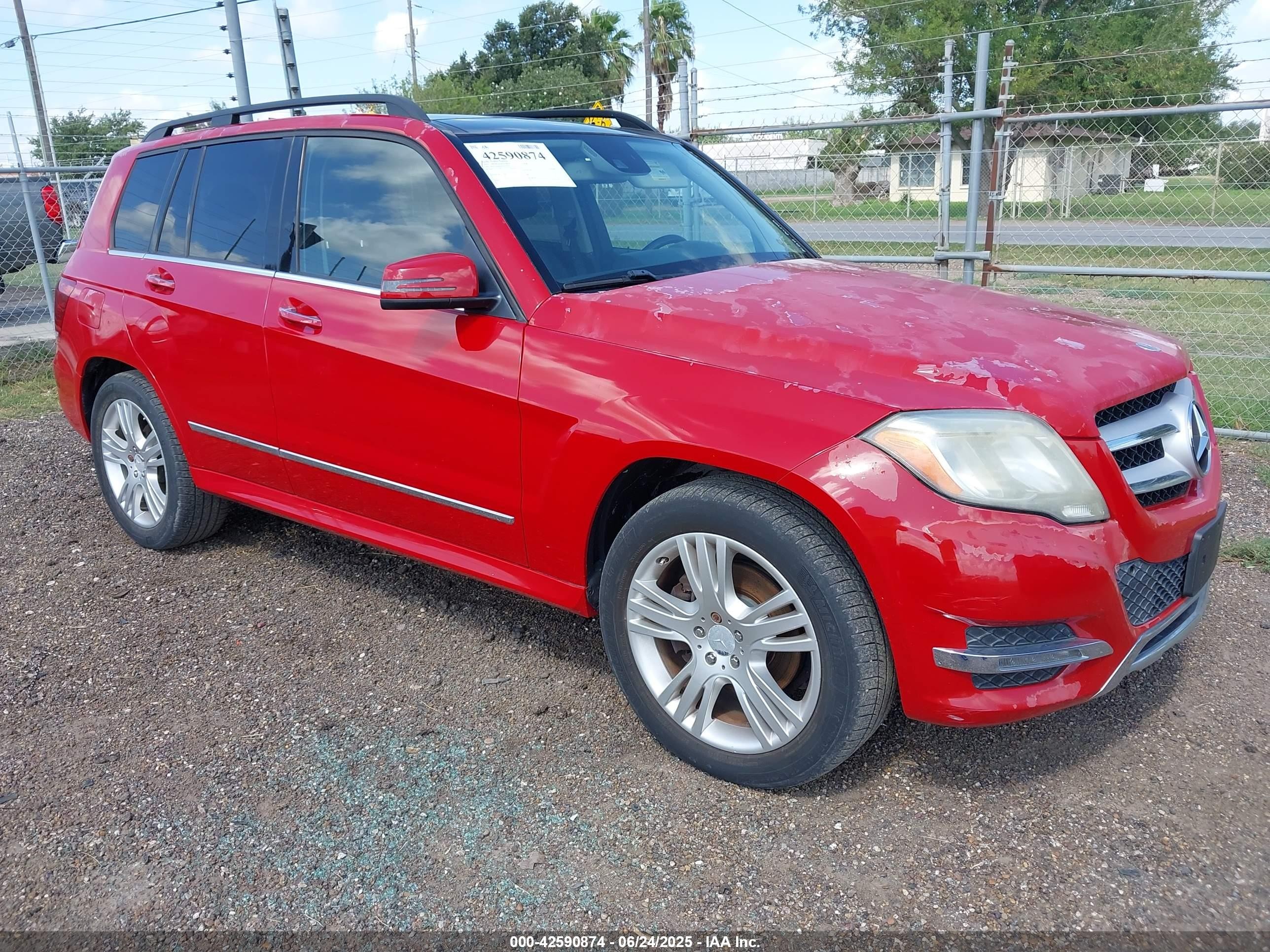 2015 Mercedes-benz Glk 250 Bluetec 4matic Red vin: WDCGG0EB2FG407428