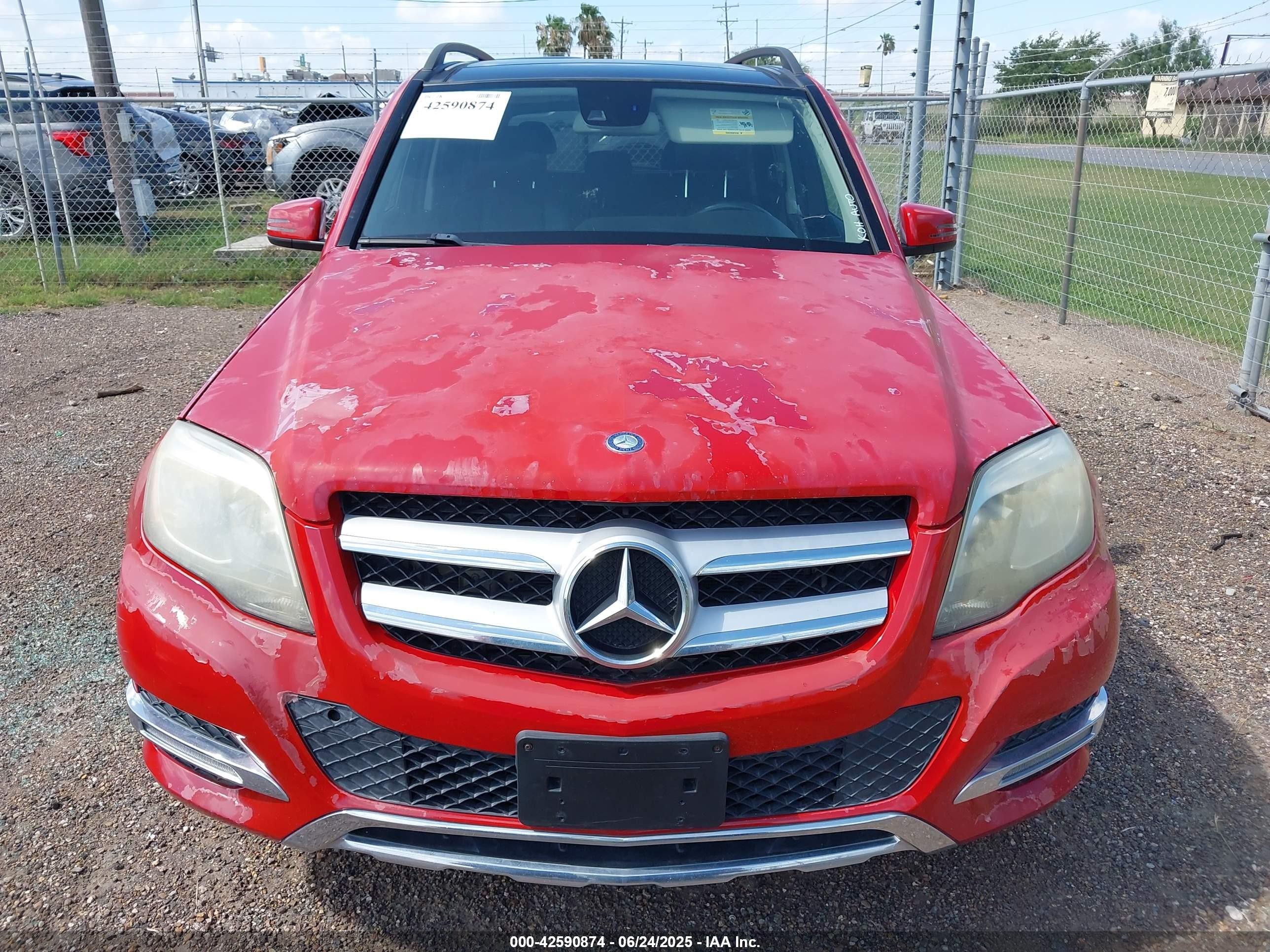 2015 Mercedes-benz Glk 250 Bluetec 4matic Red vin: WDCGG0EB2FG407428