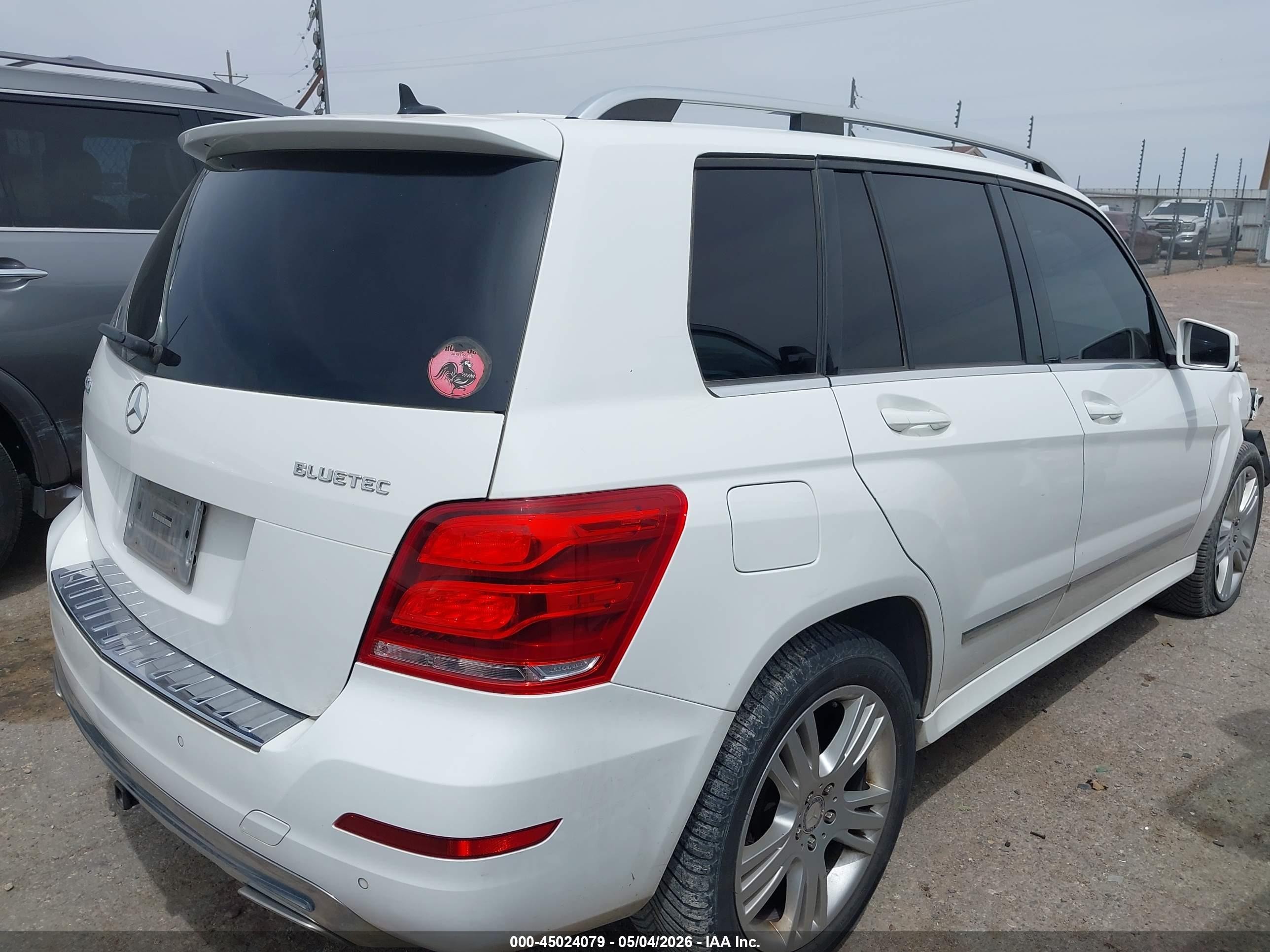 2014 Mercedes-benz Glk 250 Bluetec 4matic White vin: WDCGG0EB3EG191409