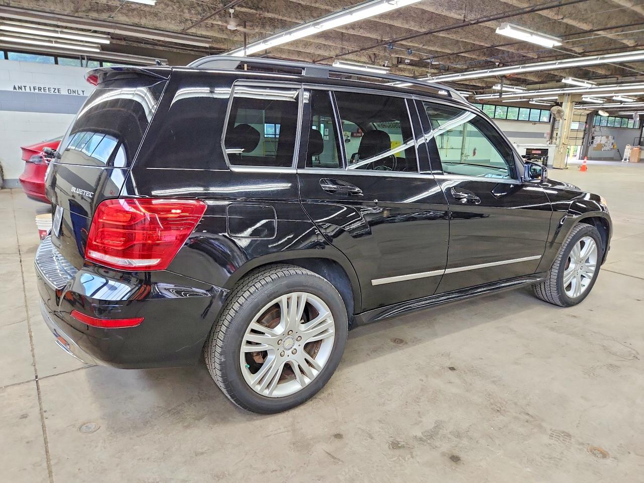 2015 Mercedes-benz Glk 250 Bluetec Black vin: WDCGG0EB3FG374486