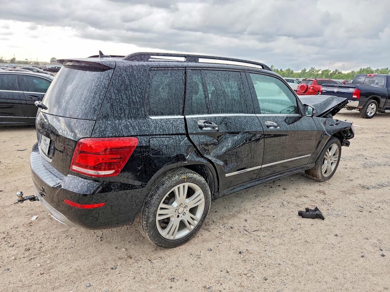 2015 Mercedes-benz Glk 250 Bluetec Black vin: WDCGG0EB3FG379980