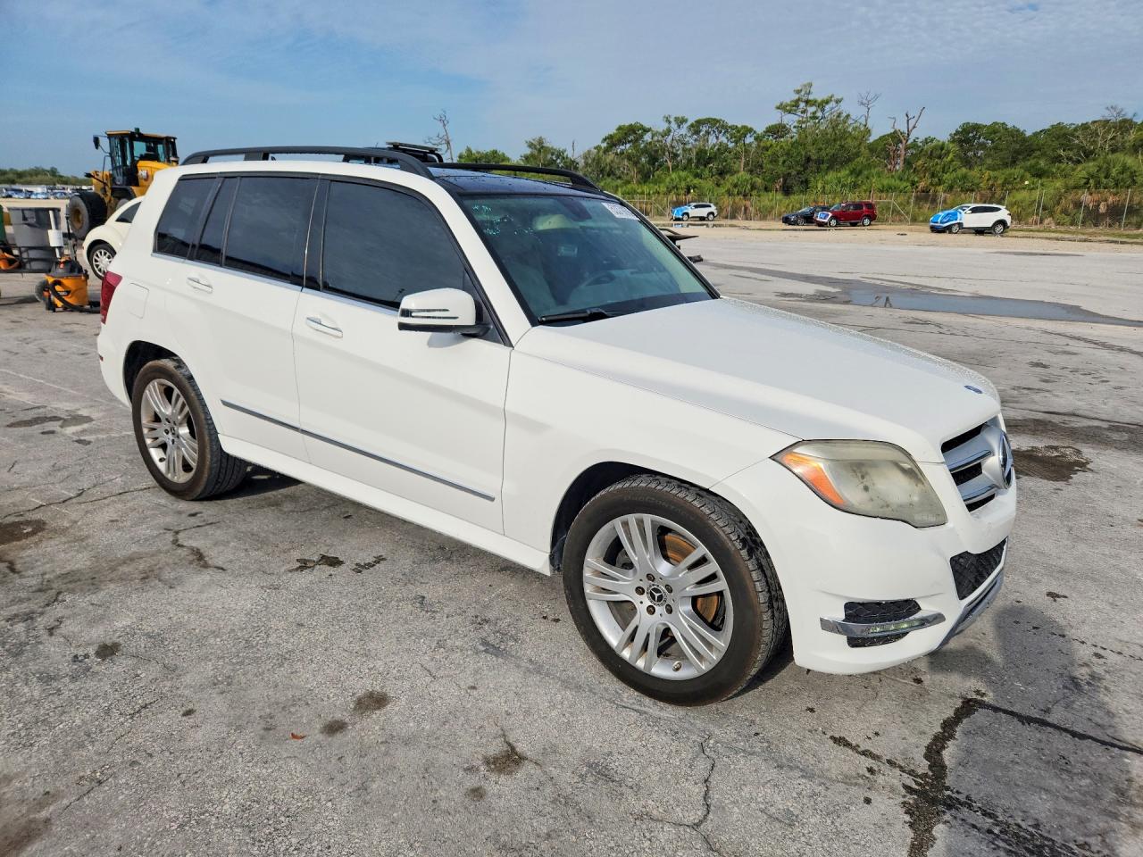 2014 Mercedes-benz Glk 250 Bluetec White vin: WDCGG0EB4EG331323