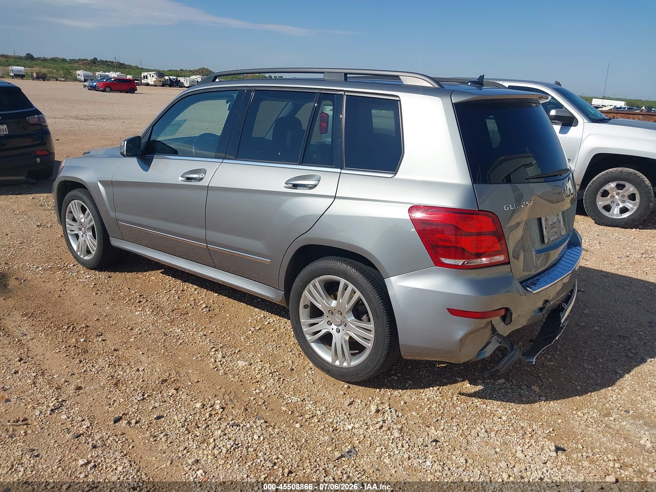 2013 Mercedes-benz Glk 250 Bluetec 4matic Silver vin: WDCGG0EB5DG140914