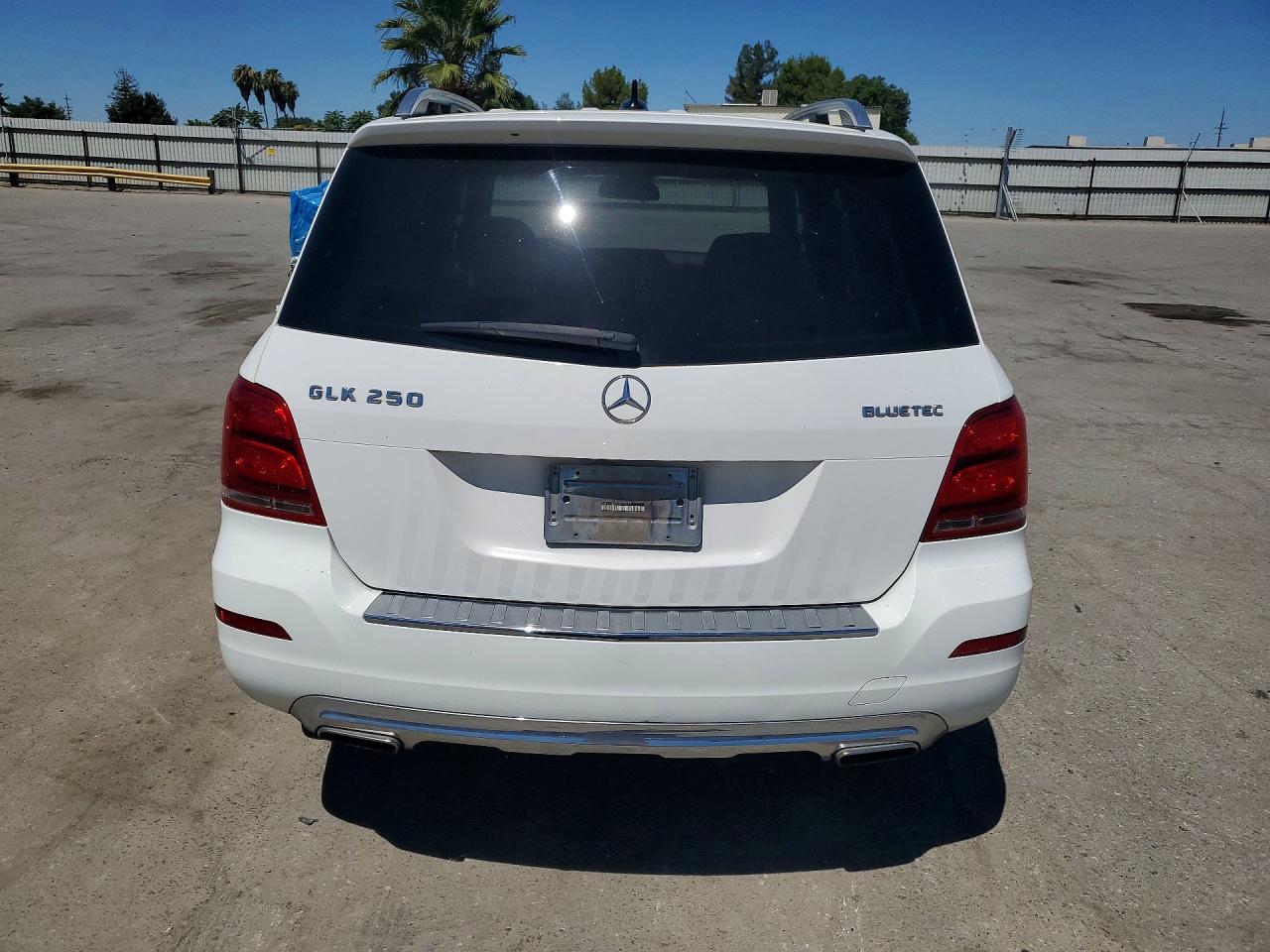 2014 Mercedes-benz Glk 250 Bluetec White vin: WDCGG0EB5EG232137