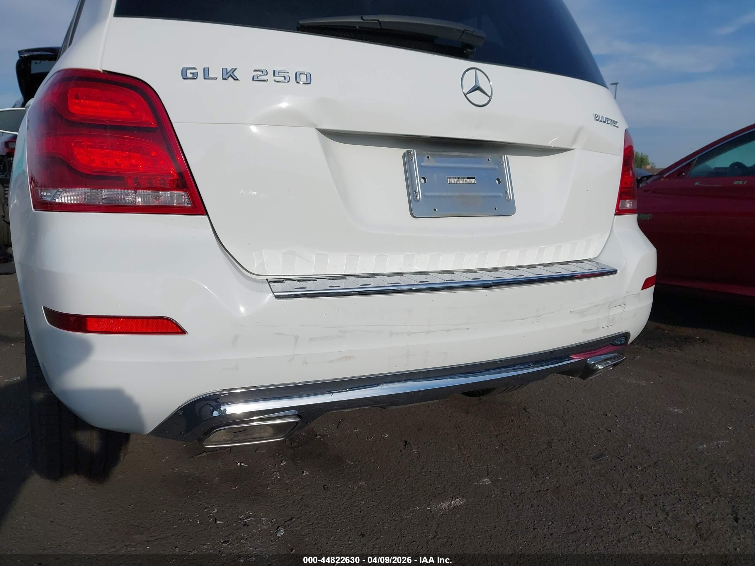 2015 Mercedes-benz Glk 250 Bluetec 4matic Белый vin: WDCGG0EB5FG424630
