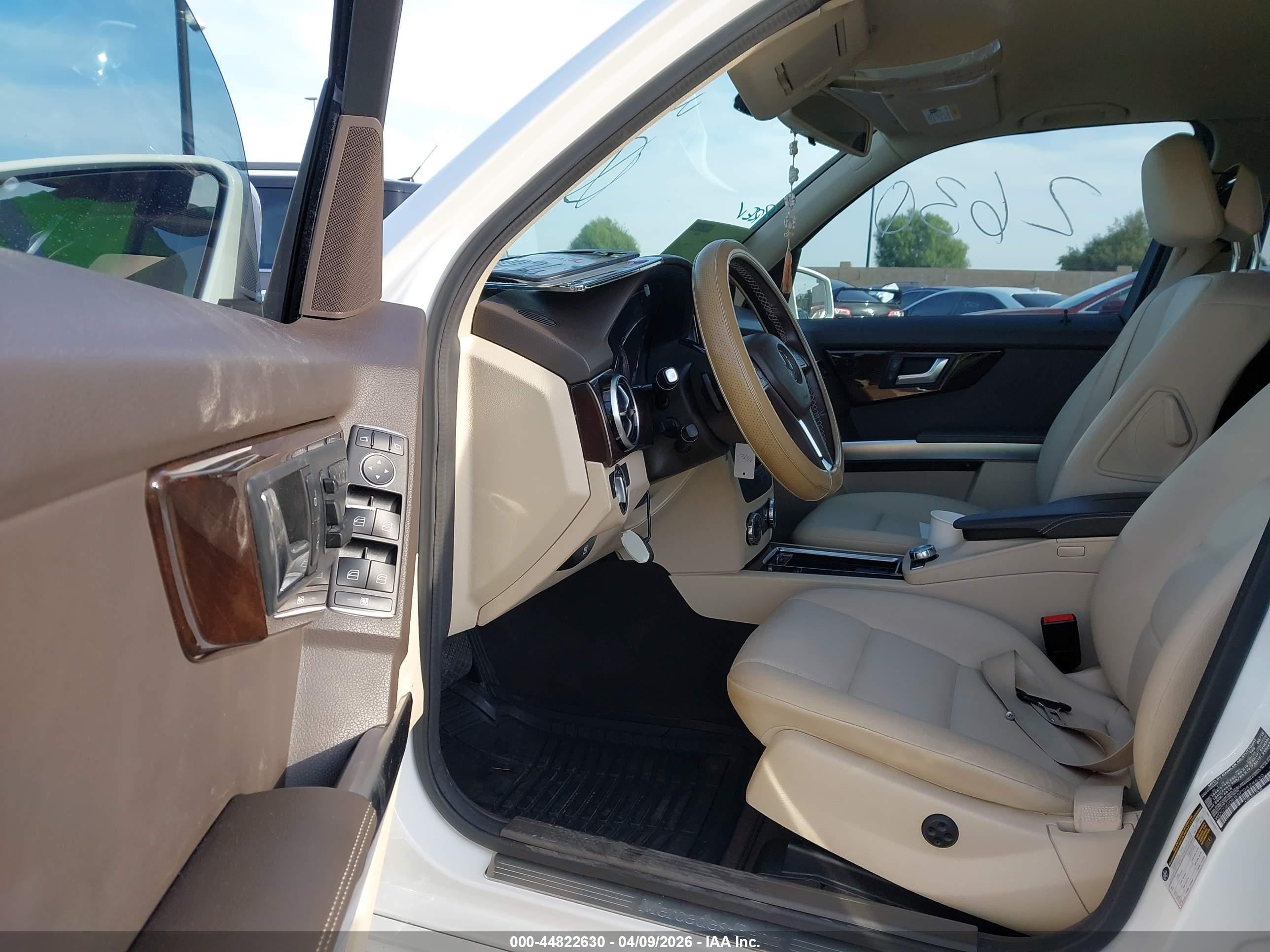 2015 Mercedes-benz Glk 250 Bluetec 4matic Белый vin: WDCGG0EB5FG424630