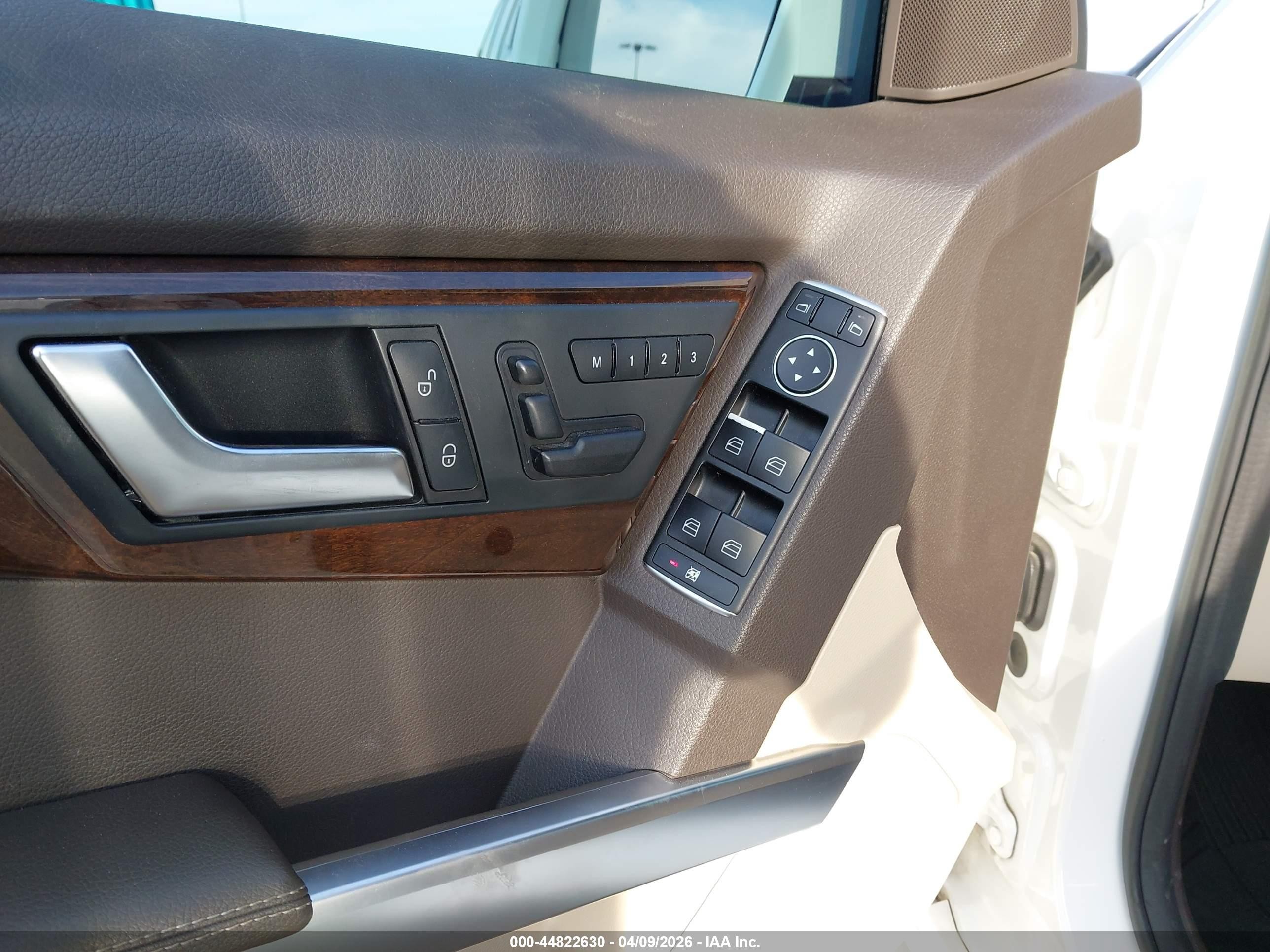 2015 Mercedes-benz Glk 250 Bluetec 4matic Белый vin: WDCGG0EB5FG424630