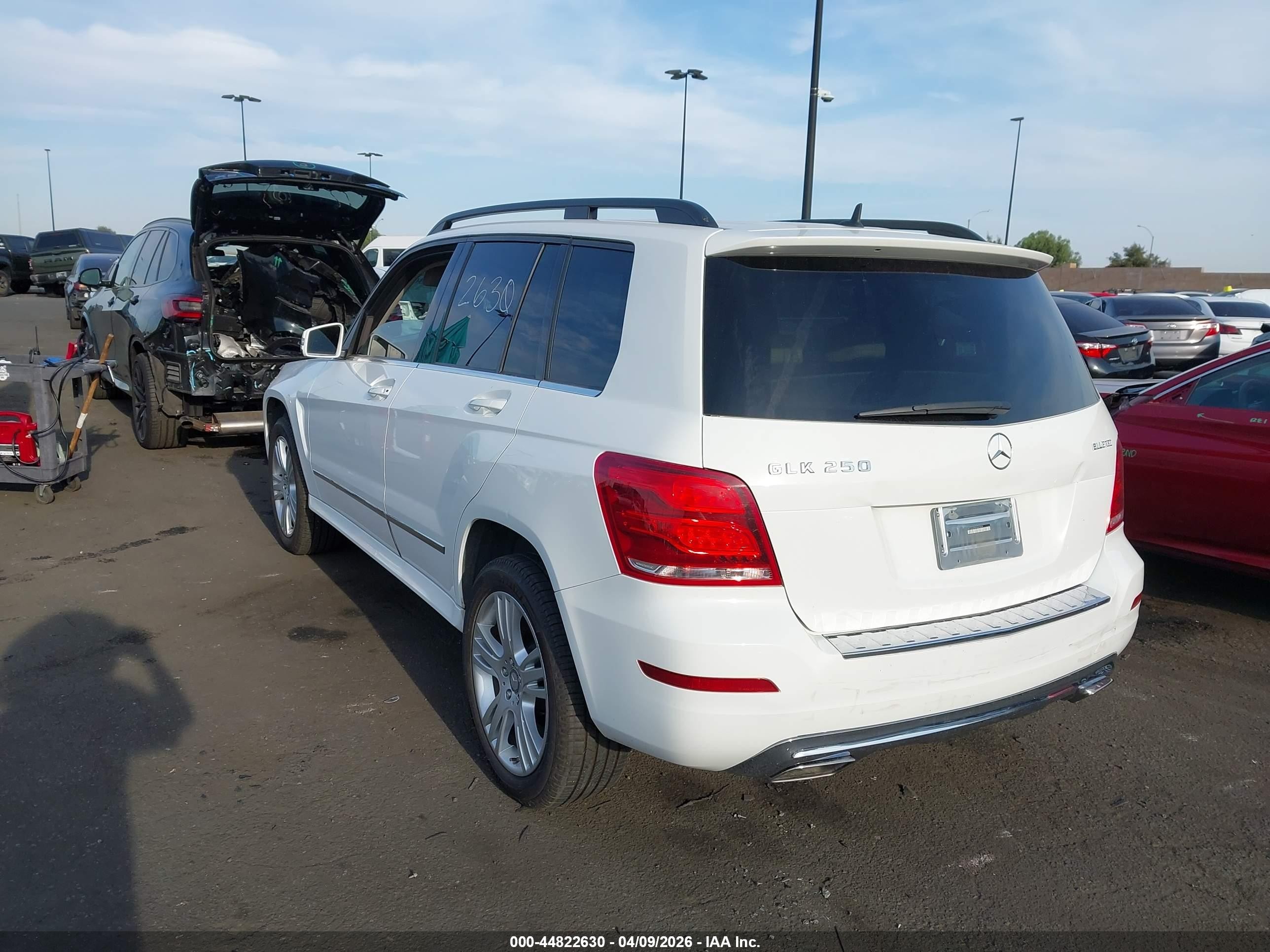 2015 Mercedes-benz Glk 250 Bluetec 4matic Белый vin: WDCGG0EB5FG424630
