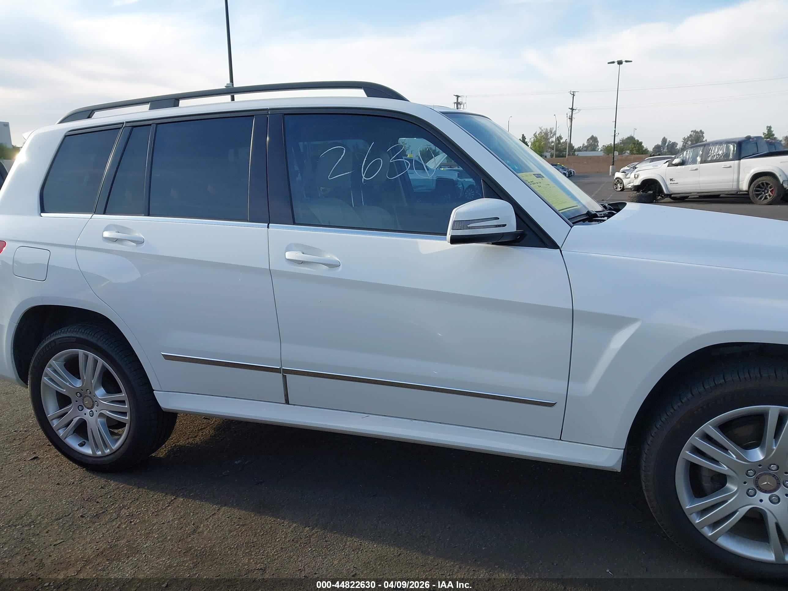 2015 Mercedes-benz Glk 250 Bluetec 4matic Белый vin: WDCGG0EB5FG424630