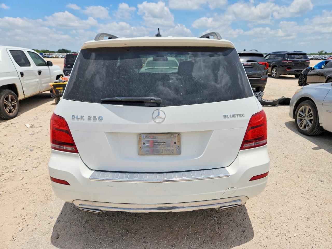 2014 Mercedes-benz Glk 250 Bluetec White vin: WDCGG0EB6EG224824