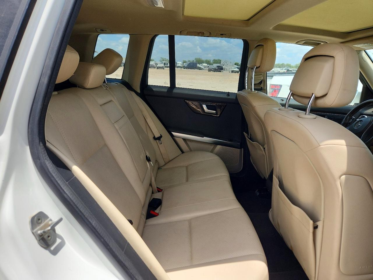 2014 Mercedes-benz Glk 250 Bluetec White vin: WDCGG0EB6EG224824