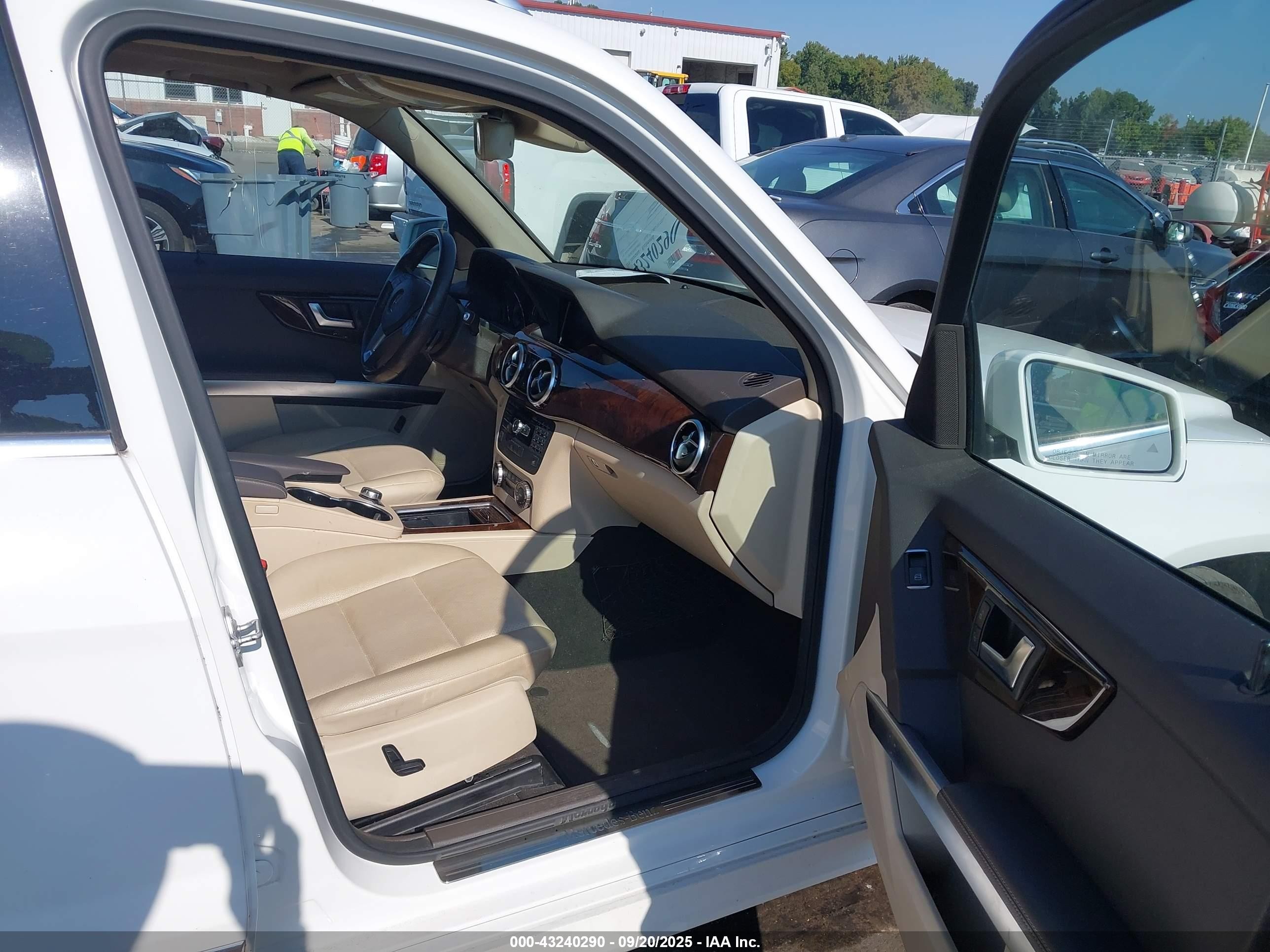 2015 Mercedes-benz Glk 250 Bluetec 4matic Белый vin: WDCGG0EB6FG428654