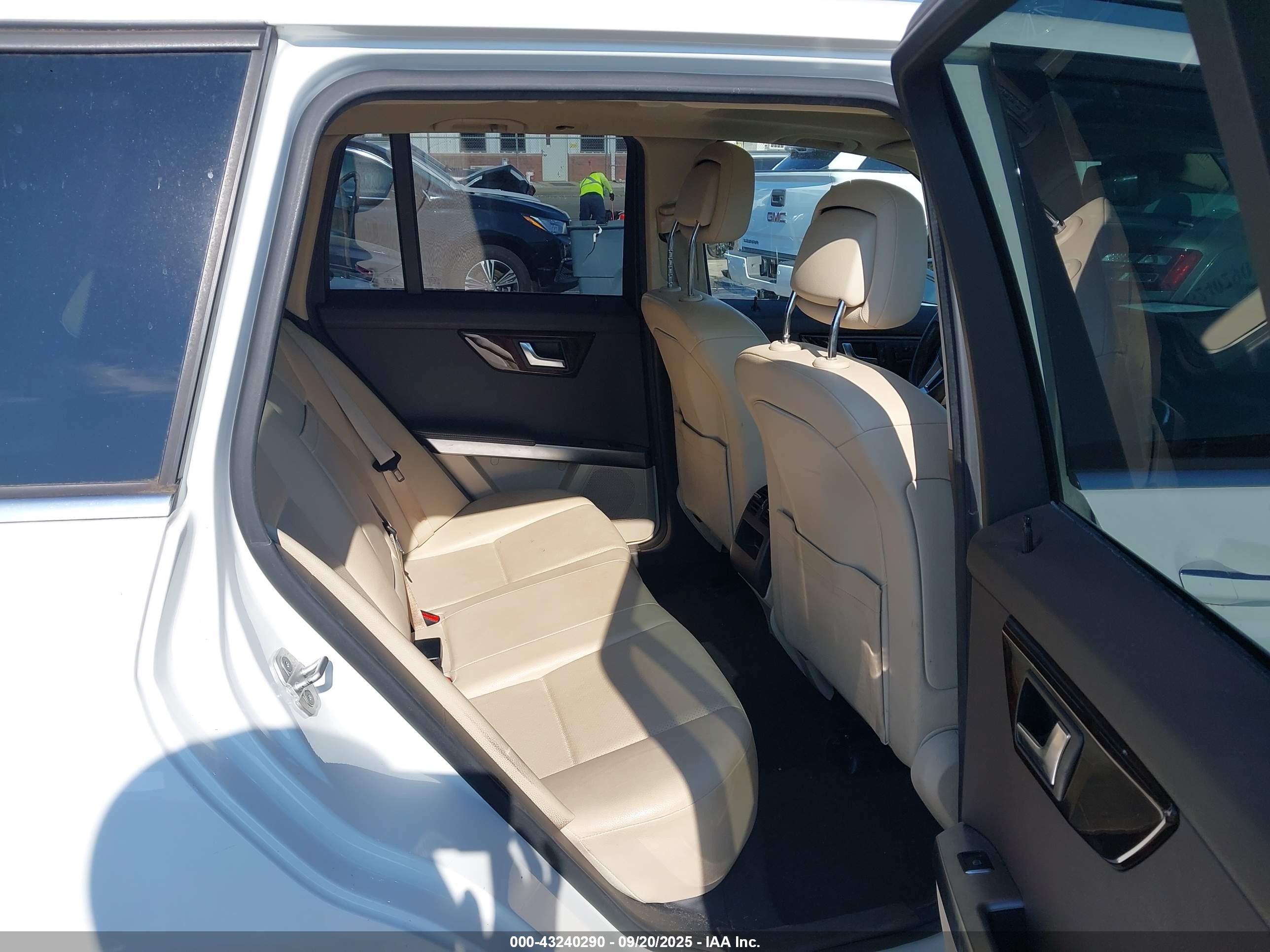 2015 Mercedes-benz Glk 250 Bluetec 4matic Белый vin: WDCGG0EB6FG428654