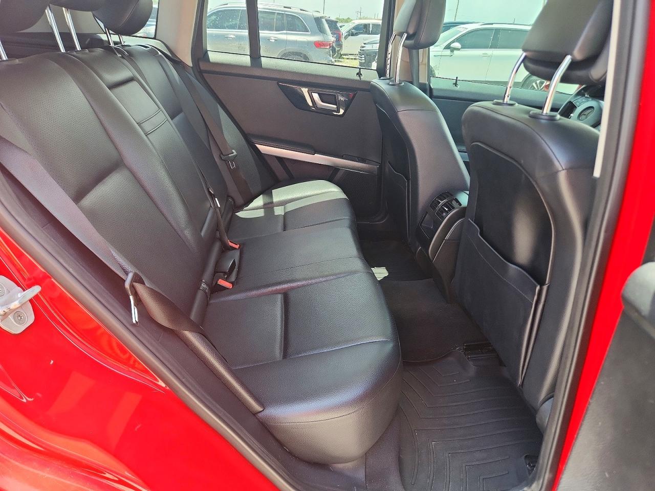 2014 Mercedes-benz Glk 250 Bluetec Red vin: WDCGG0EB7EG277192