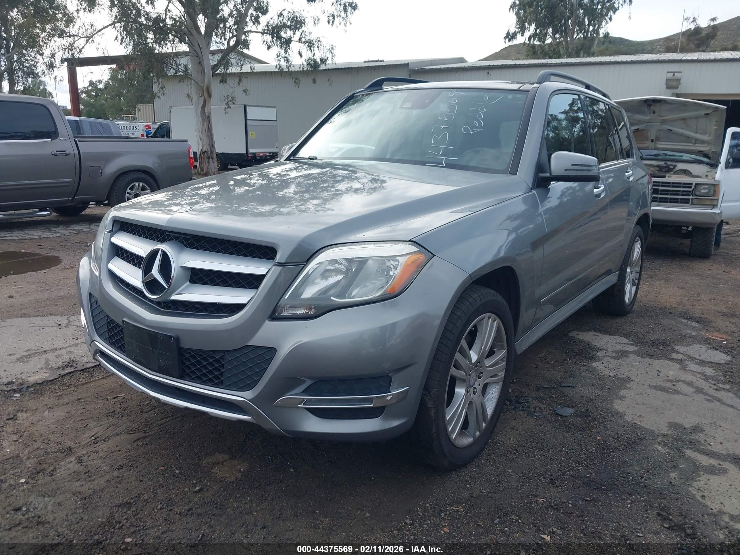 2015 Mercedes-benz Glk 250 Bluetec 4matic Silver vin: WDCGG0EB7FG403780