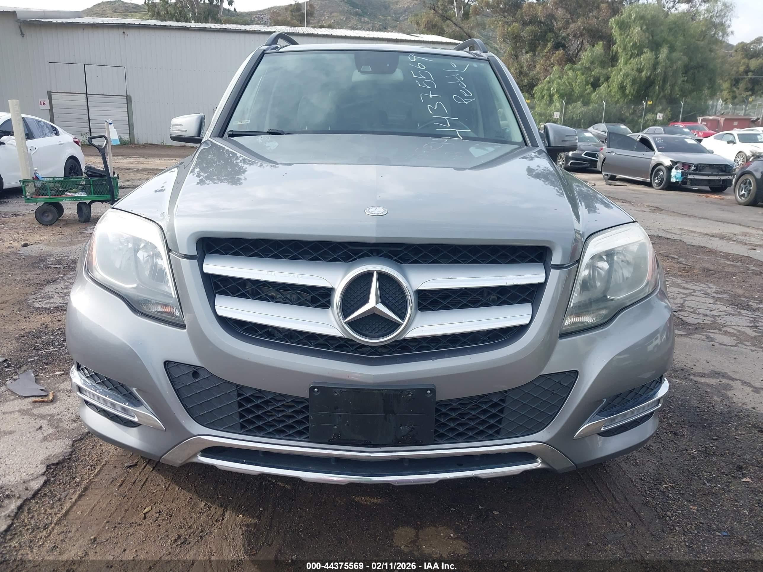 2015 Mercedes-benz Glk 250 Bluetec 4matic Silver vin: WDCGG0EB7FG403780