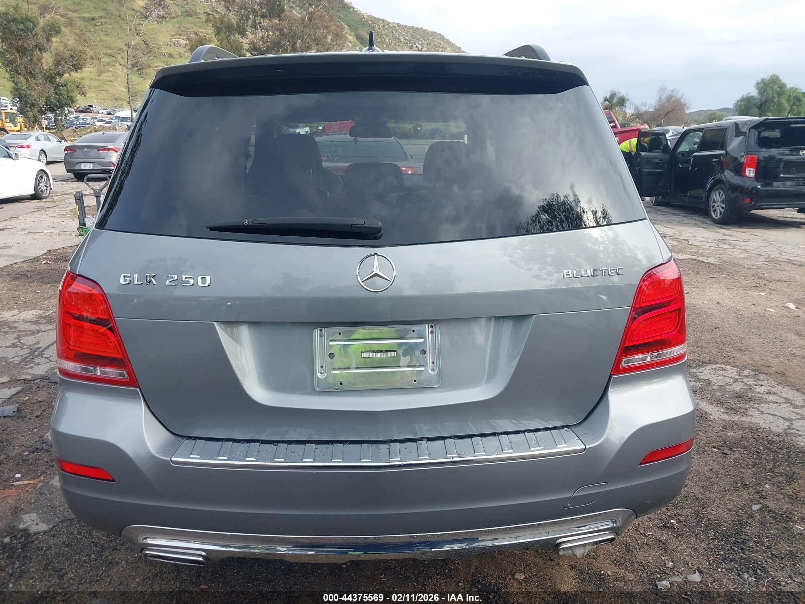 2015 Mercedes-benz Glk 250 Bluetec 4matic Silver vin: WDCGG0EB7FG403780