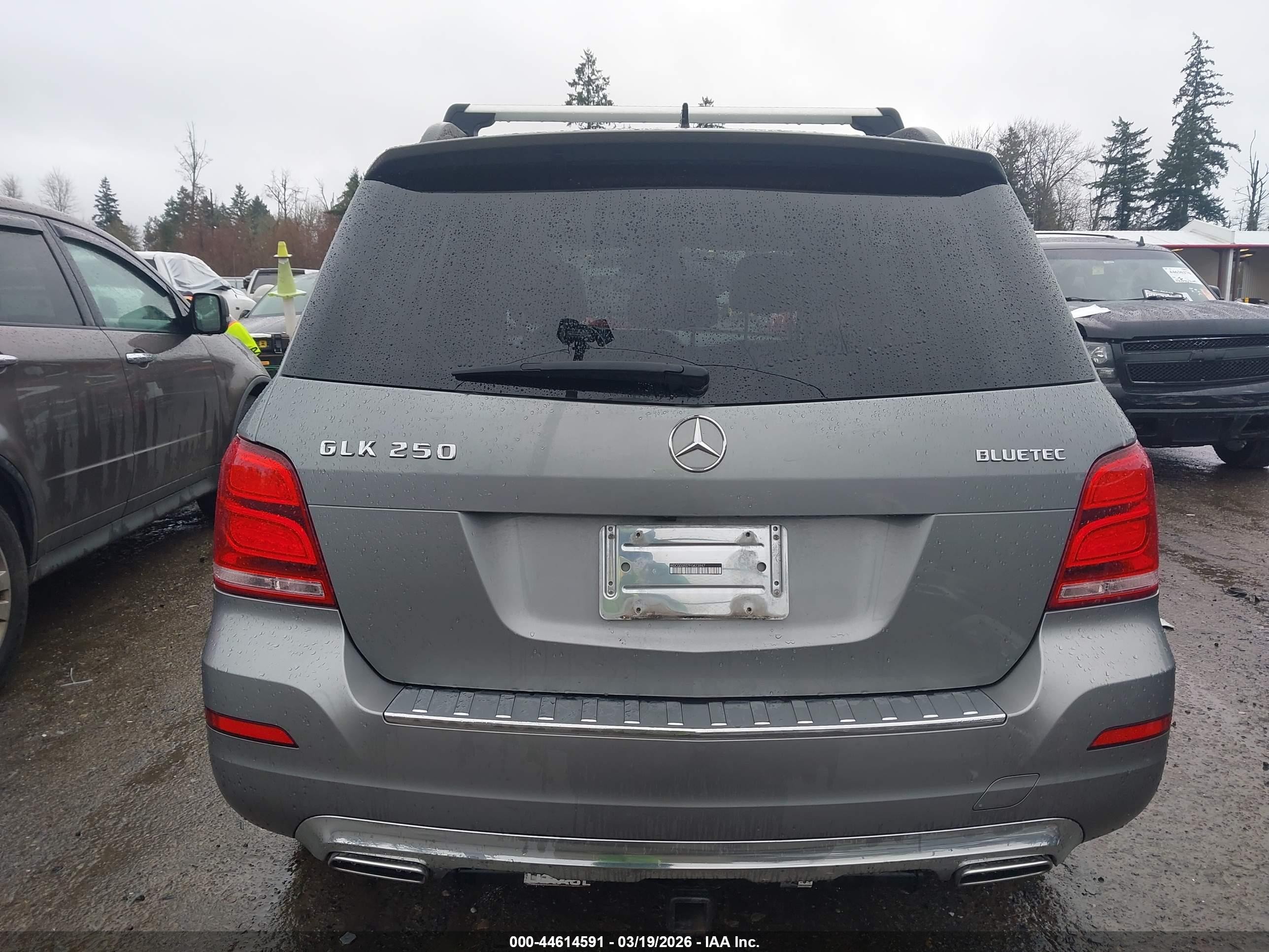 2015 Mercedes-benz Glk 250 Bluetec 4matic Silver vin: WDCGG0EB7FG423947