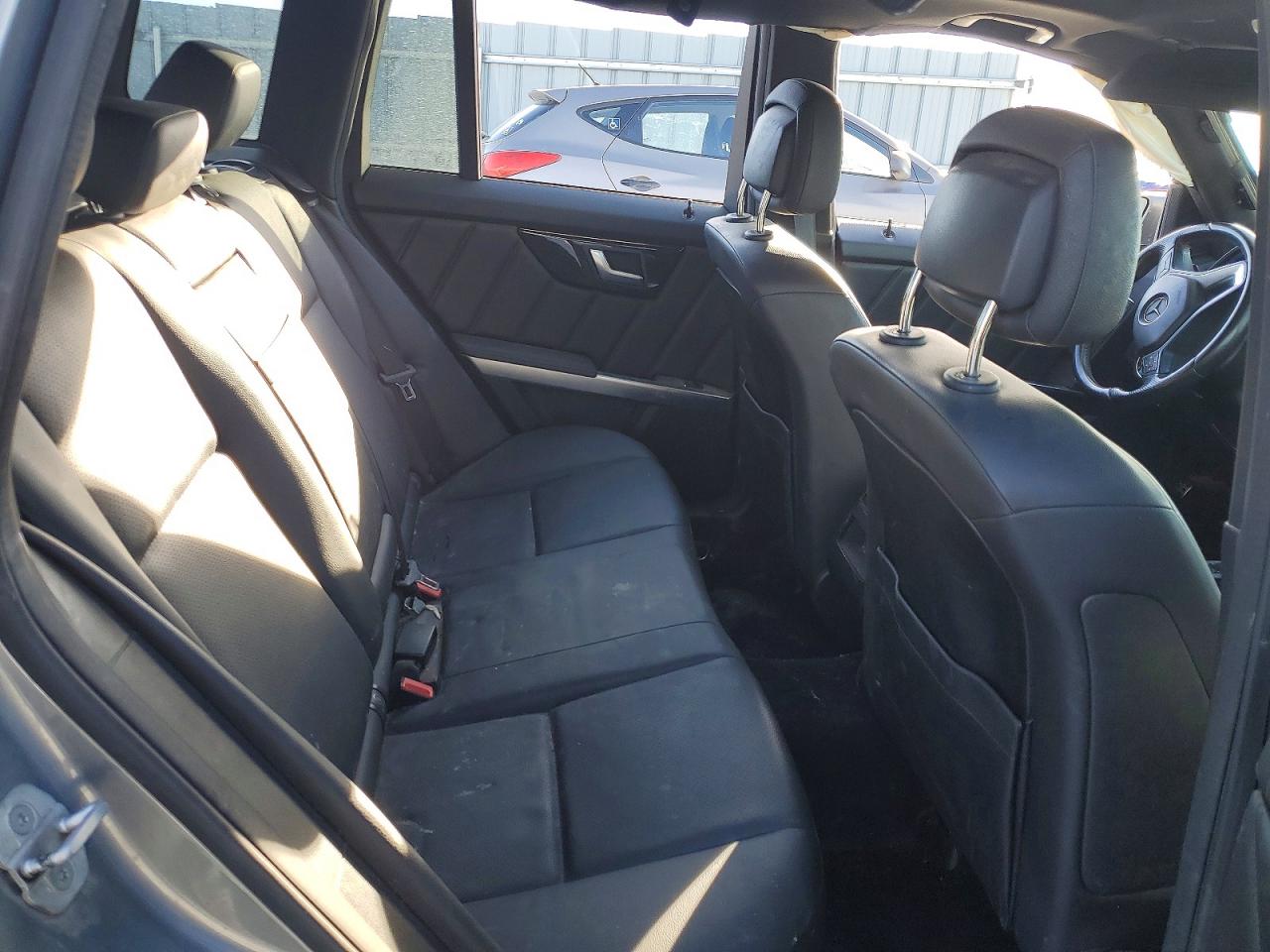 2015 Mercedes-benz Glk 250 Bluetec Silver vin: WDCGG0EB7FG425357