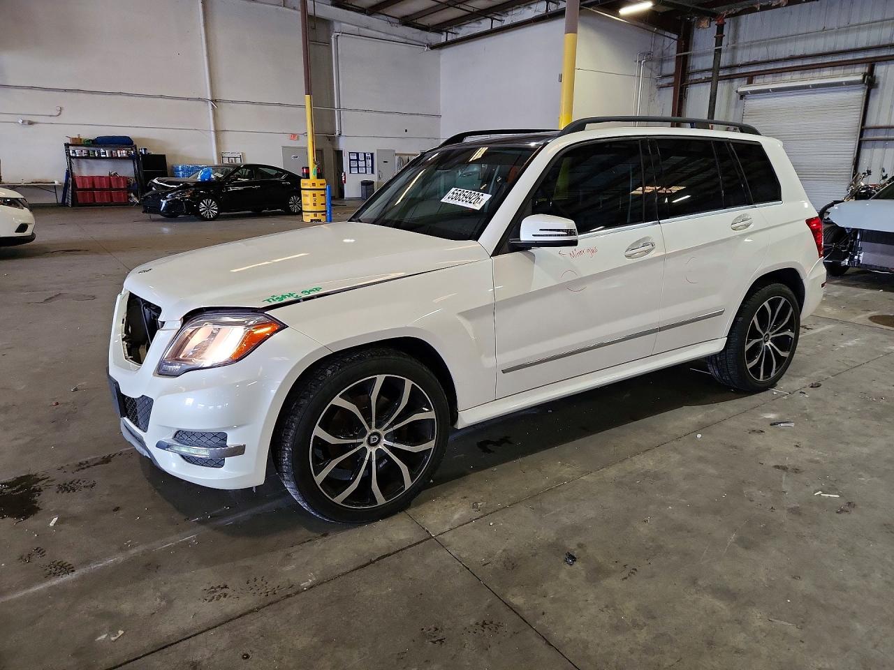 2015 Mercedes-benz Glk 250 Bluetec White vin: WDCGG0EB8FG380638
