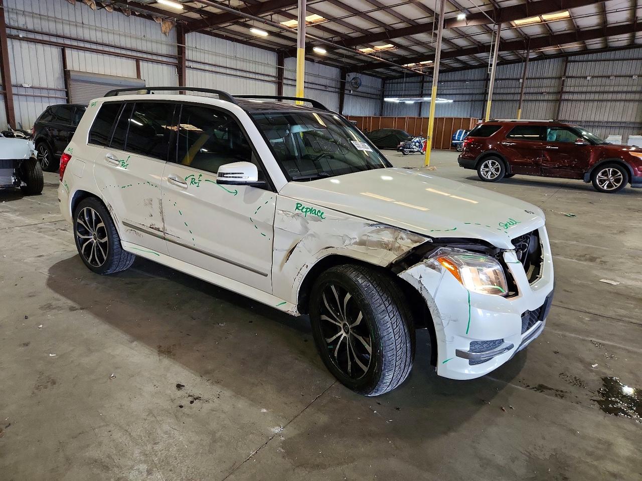 2015 Mercedes-benz Glk 250 Bluetec White vin: WDCGG0EB8FG380638