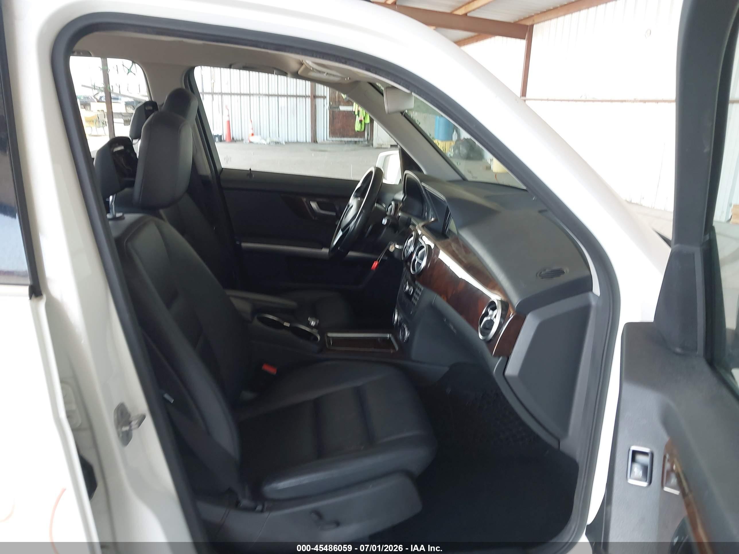 2015 Mercedes-benz Glk 250 Bluetec 4matic Белый vin: WDCGG0EB8FG399027