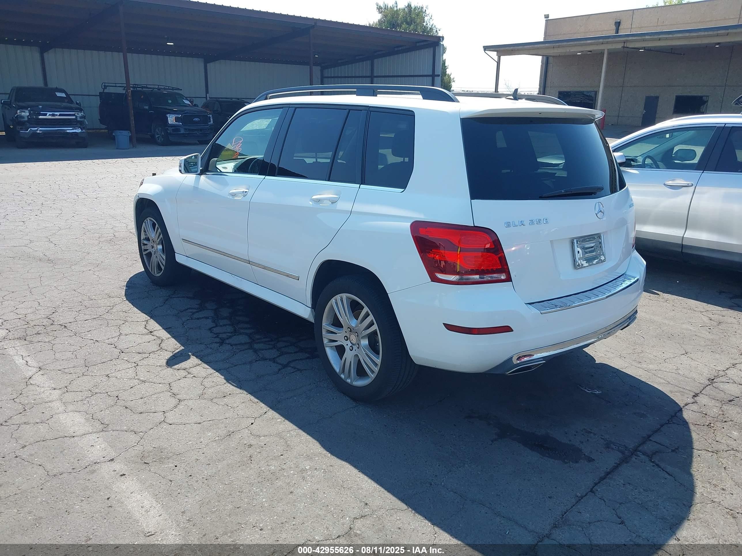2015 Mercedes-benz Glk 250 Bluetec 4matic White vin: WDCGG0EB8FG435105