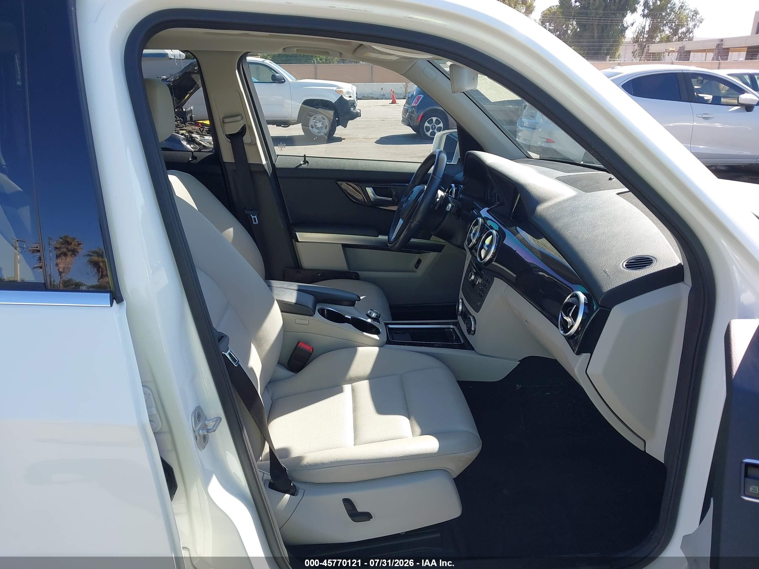 2014 Mercedes-benz Glk 250 Bluetec 4matic Белый vin: WDCGG0EB9EG269997