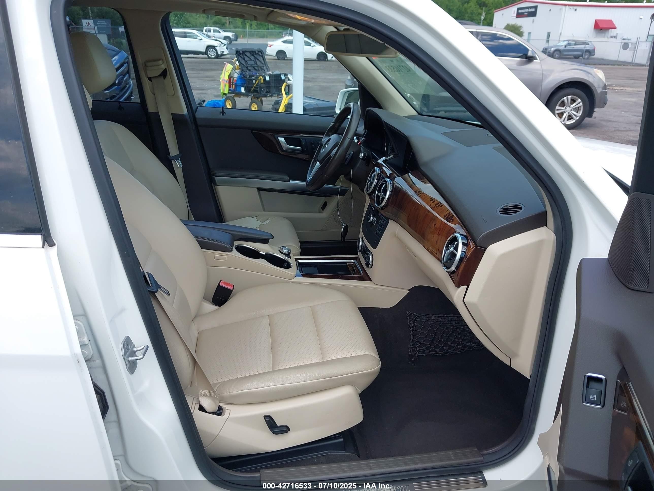 2015 Mercedes-benz Glk 250 Bluetec 4matic Белый vin: WDCGG0EB9FG377084
