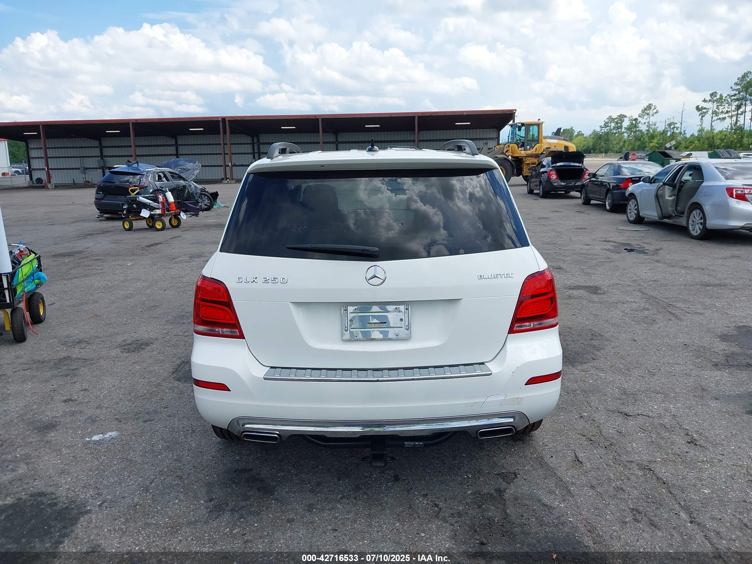 2015 Mercedes-benz Glk 250 Bluetec 4matic Белый vin: WDCGG0EB9FG377084
