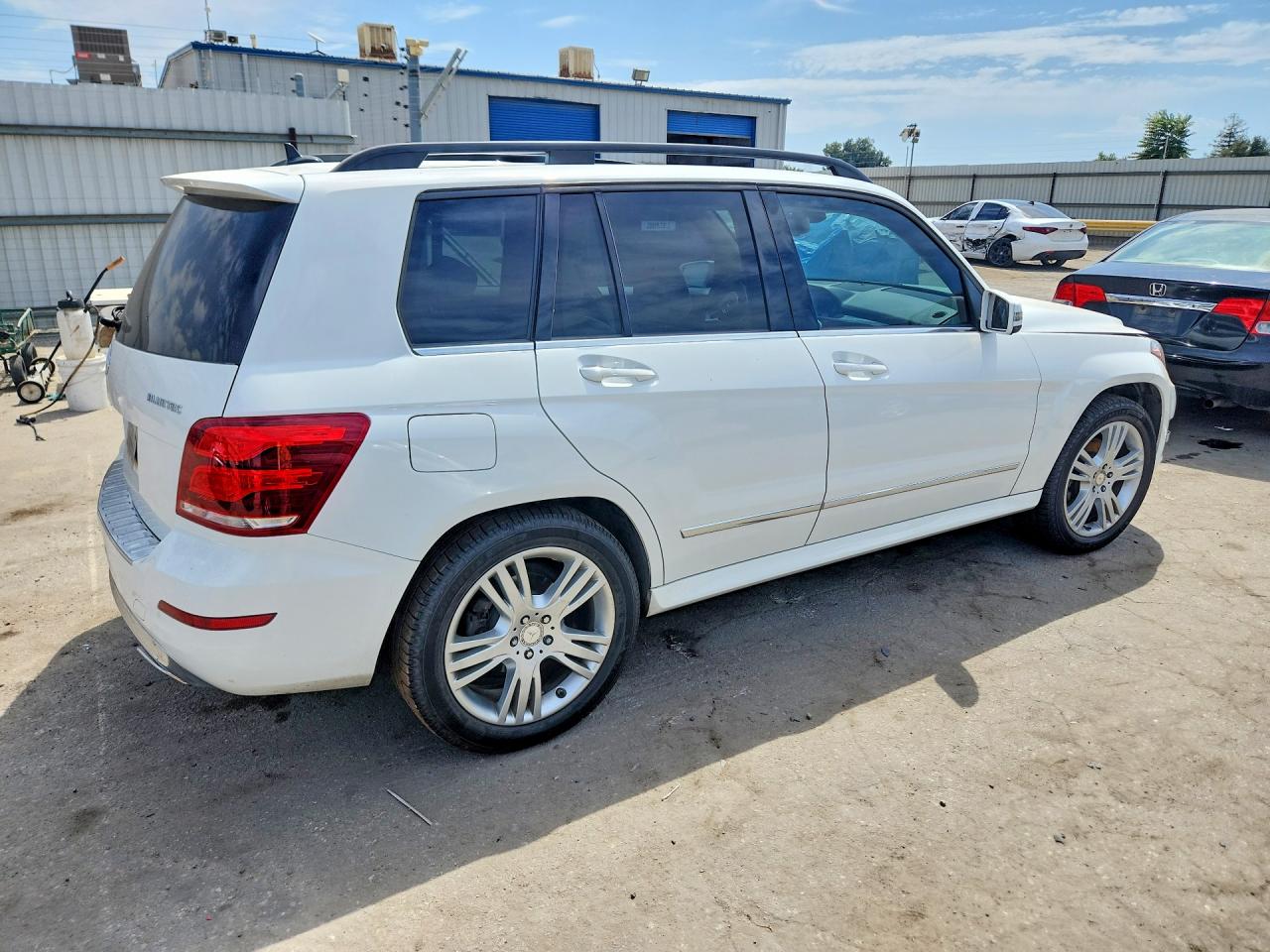 2014 Mercedes-benz Glk 250 Bluetec White vin: WDCGG0EBXEG310024
