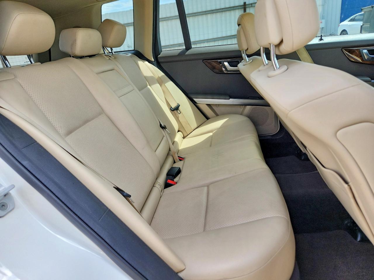 2014 Mercedes-benz Glk 250 Bluetec White vin: WDCGG0EBXEG310024